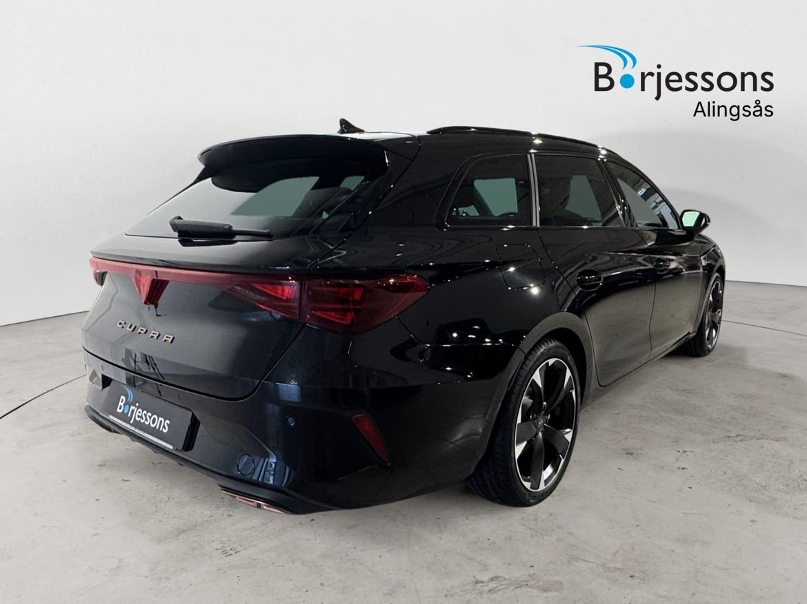 Cupra Leon 1.5 e-HYBRID 2026, kuva 3/10