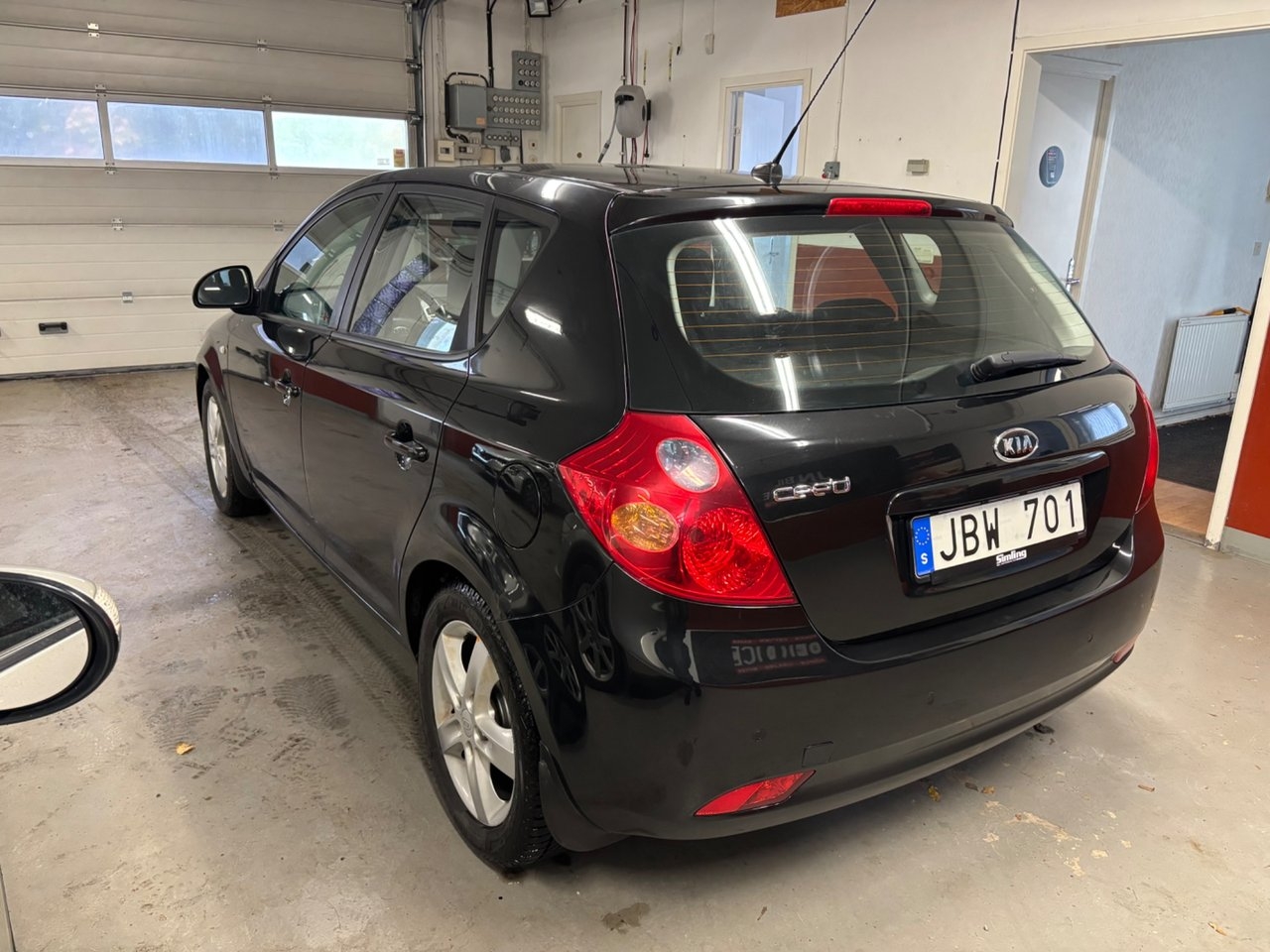 Kia Ceed 1.6 EX 2009, bild 4/6