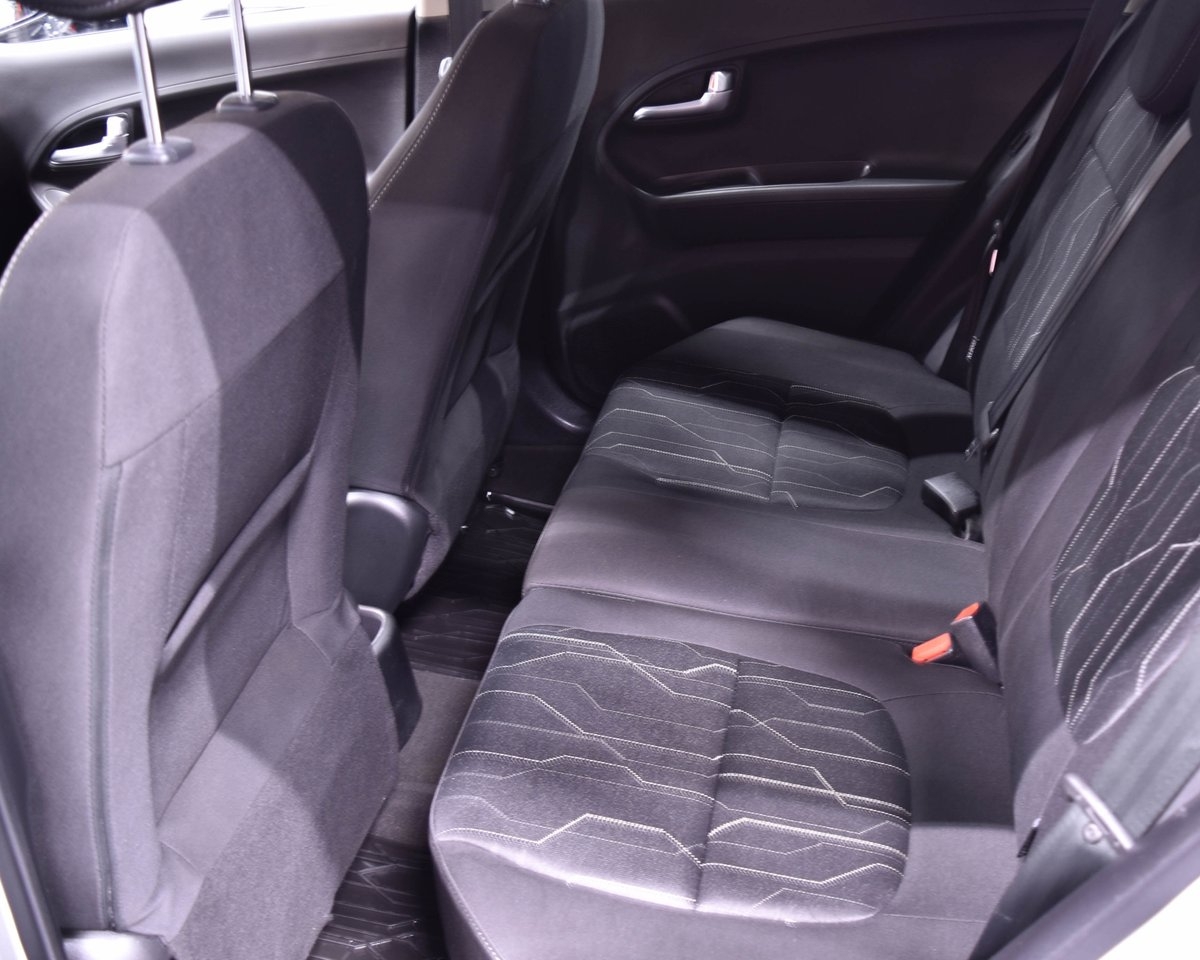 Kia Picanto 1.2 2016, photo 9/10