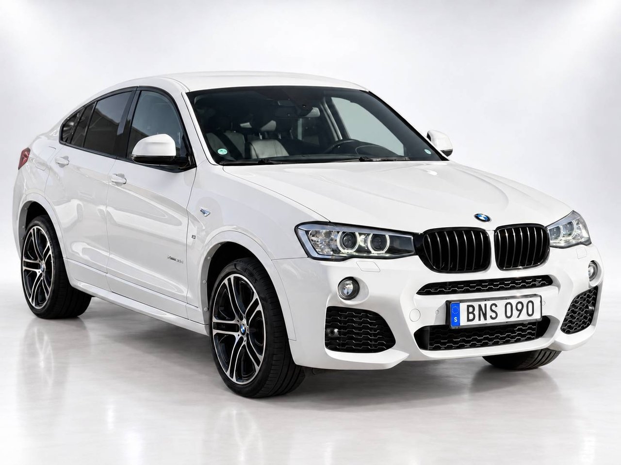 BMW X4 20d M Sport 2015, bild 4/10