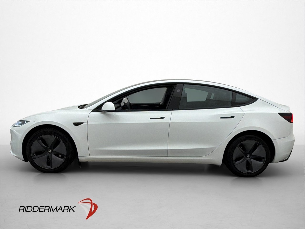Tesla Model 3 2024, photo 5/10
