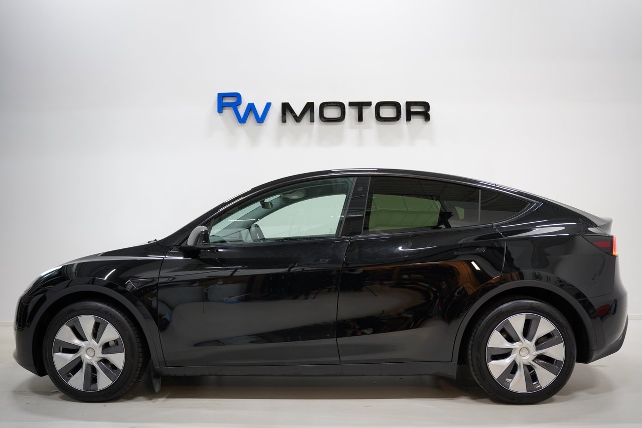 Tesla Model Y 2024, photo 5/10