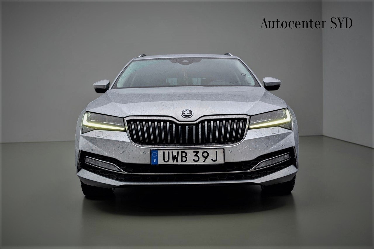 Skoda Superb 2.0 TDI L&K Business 2022, bild 2/10