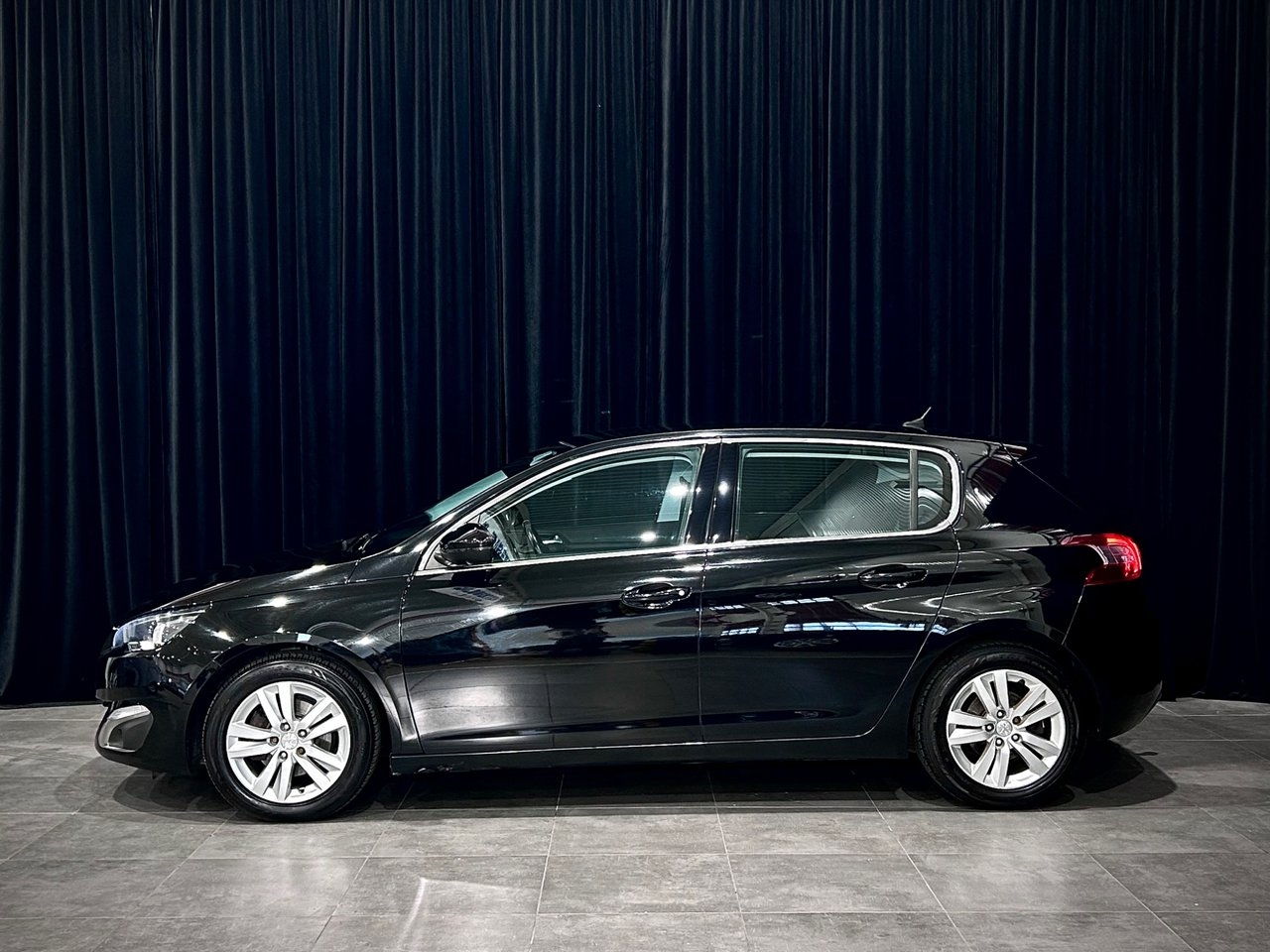 Peugeot 308 BlueHDi 120 Allure 2016, bild 4/10