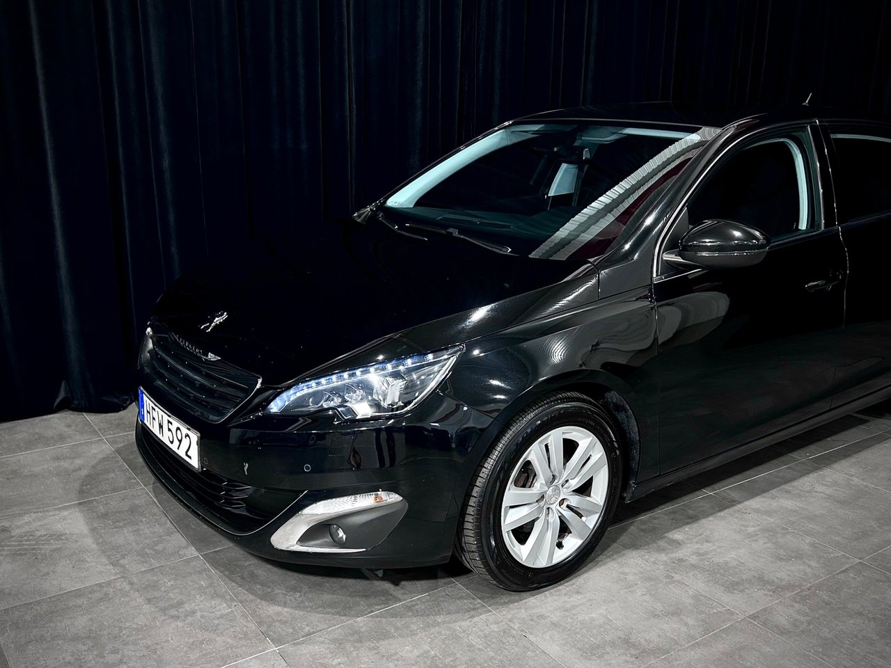 Peugeot 308 BlueHDi 120 Allure 2016, bild 5/10