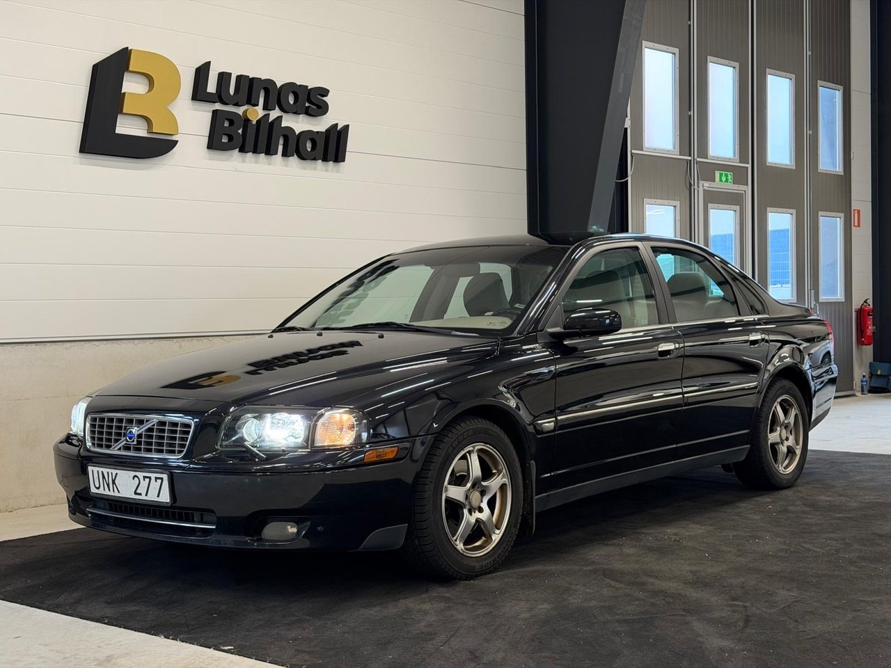 Volvo S80 2.5T Business 2004, bild 2/10