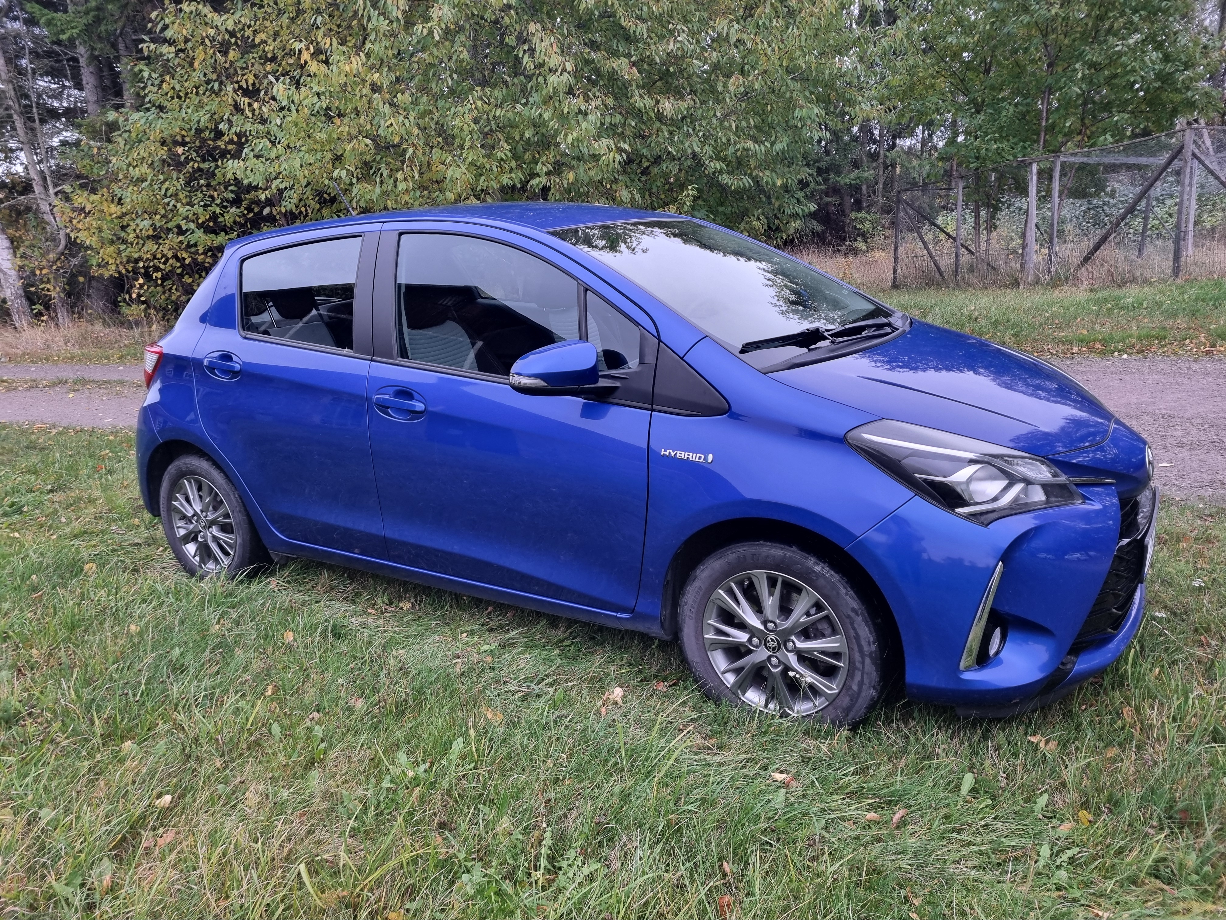 Toyota Yaris 1.5 Hybrid 2018, bild 2/8