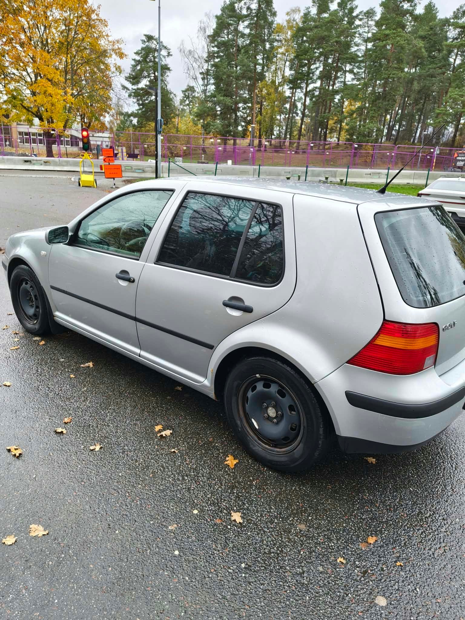 Volkswagen Golf 1.6 2003, kuva 6/10