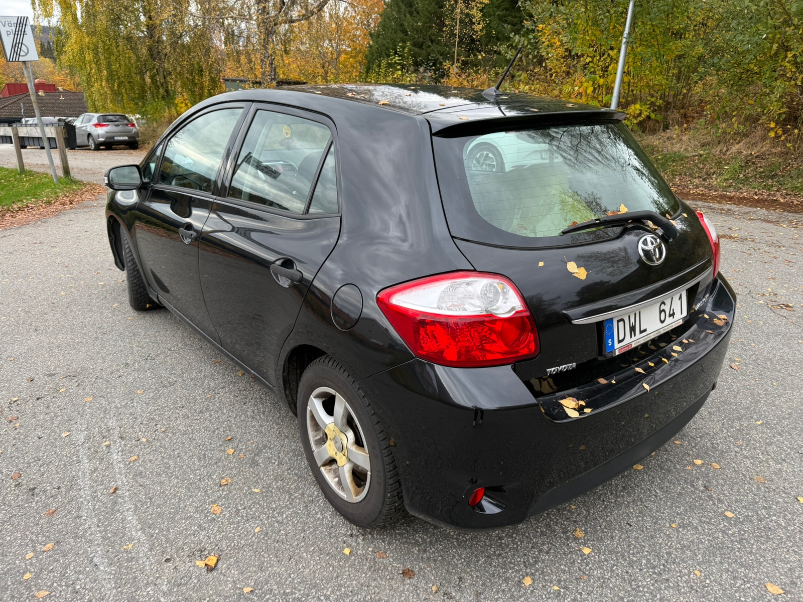 Toyota Auris 1.6 2010, photo 4/6