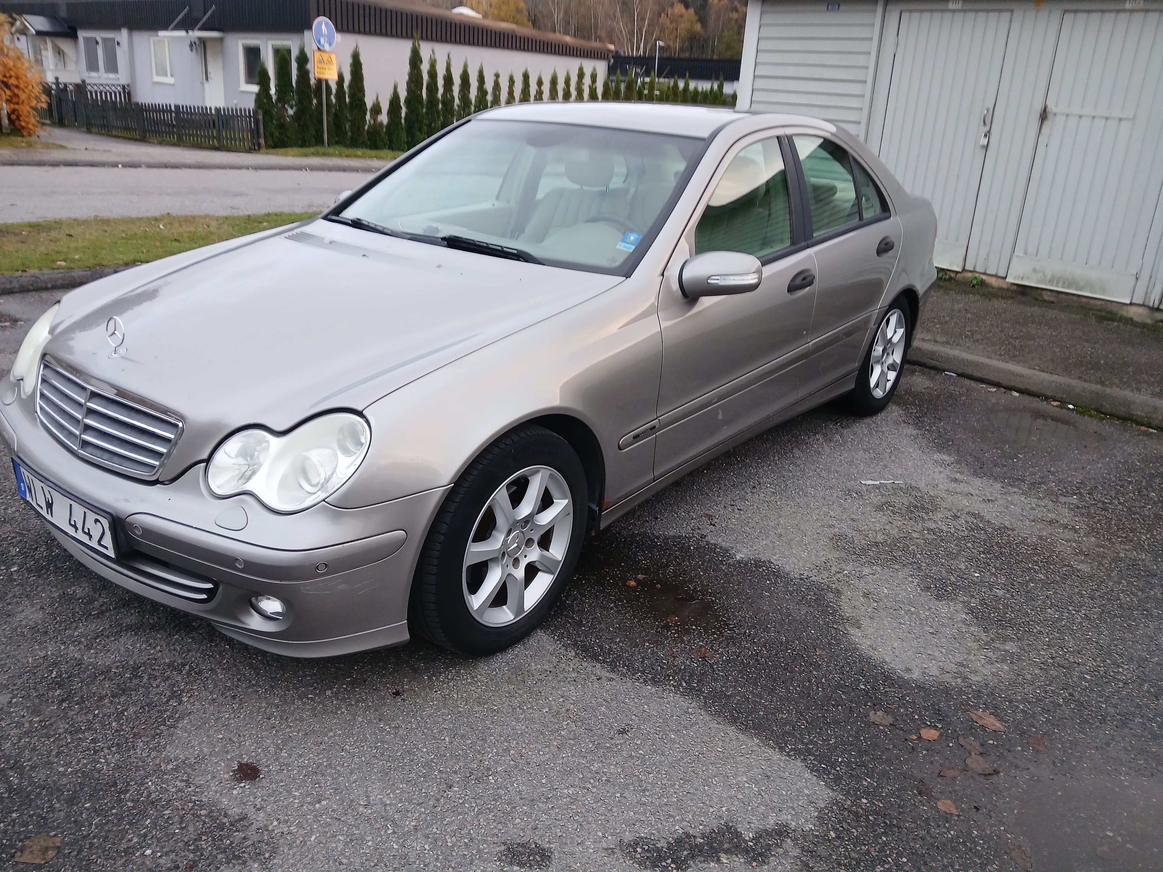 Mercedes-Benz C 200 Kompressor 2005, kuva 8/8
