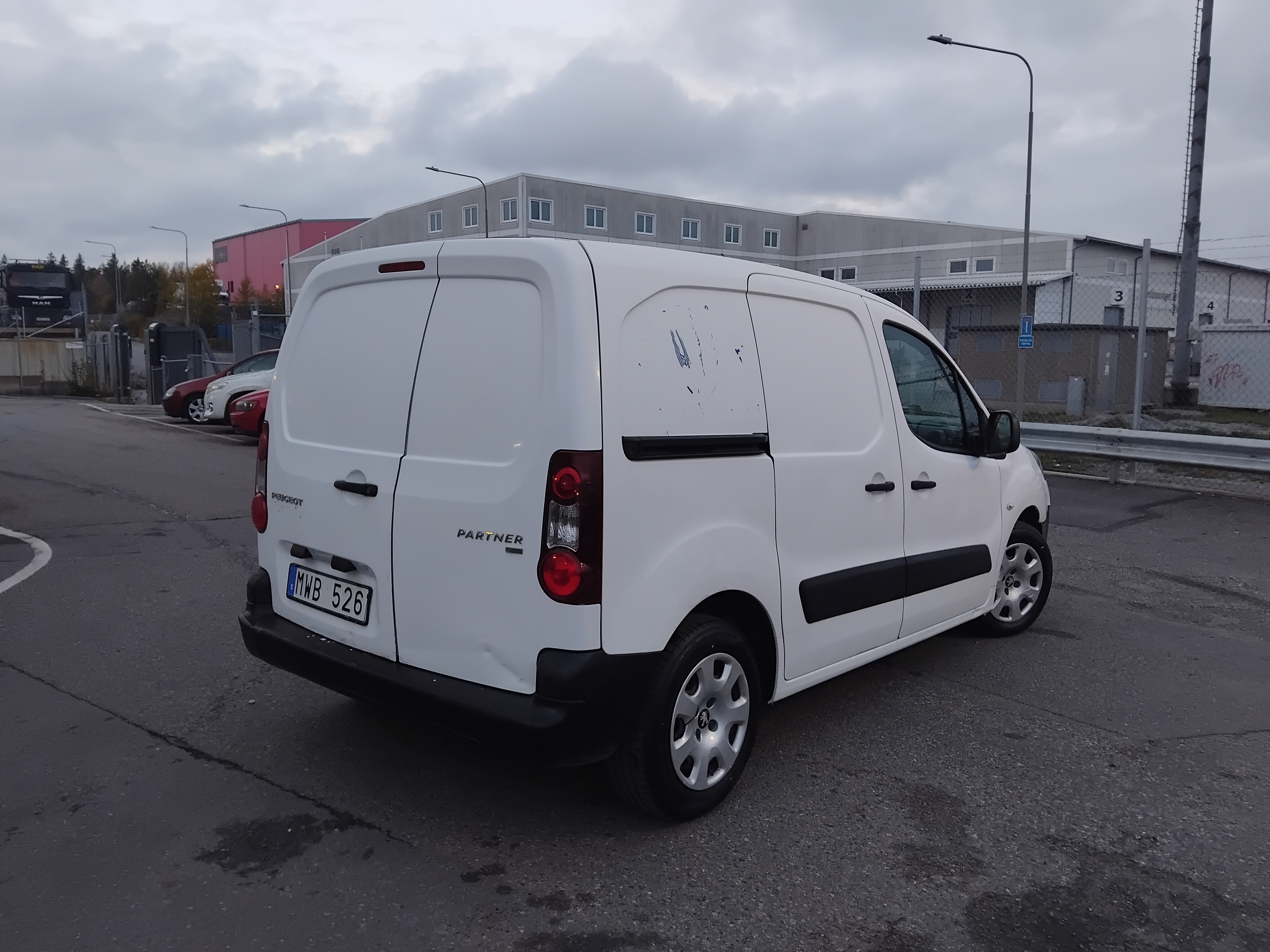 Peugeot Partner e-HDi FAP 90 2012, kuva 4/7