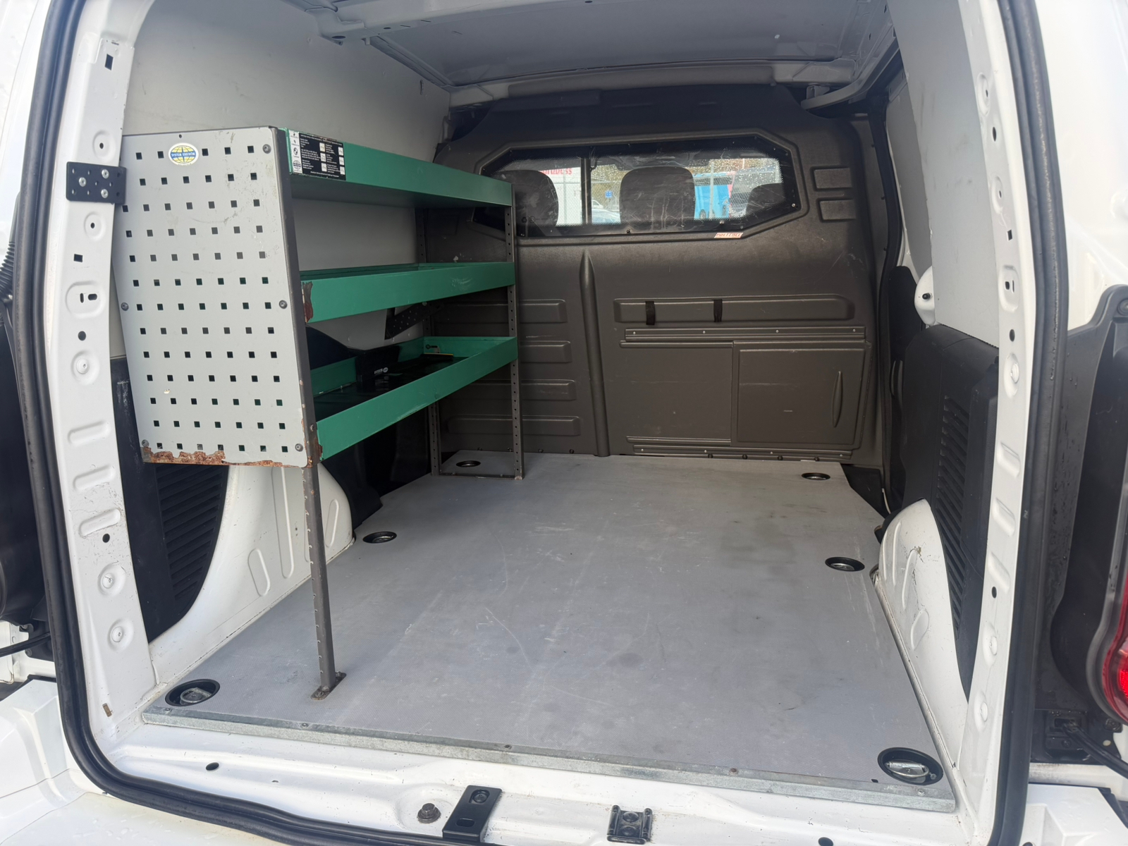 Peugeot Partner BlueHDi 100 2015, bild 5/10