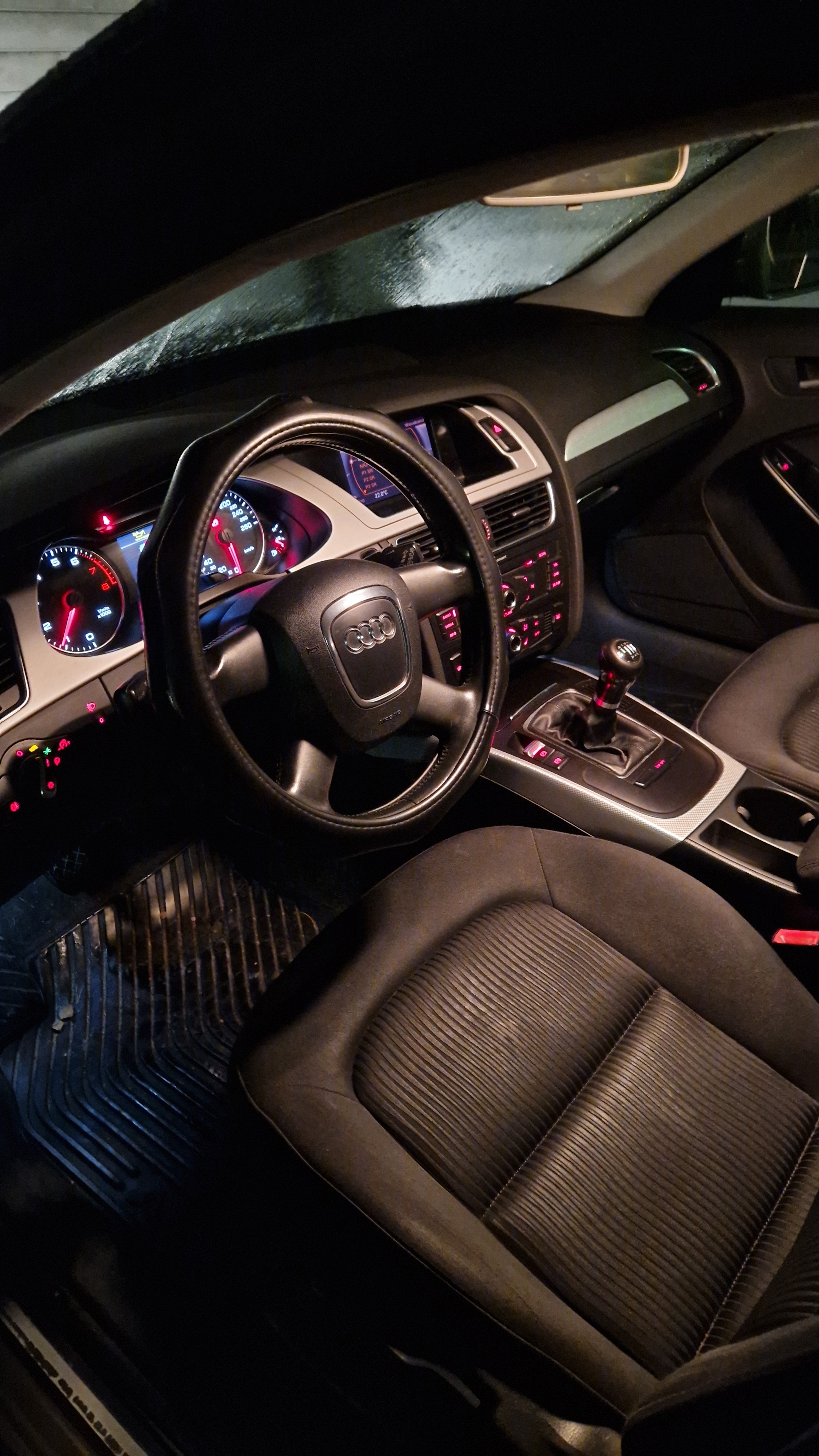 Audi A4 1.8 TFSI 2009, bild 4/6