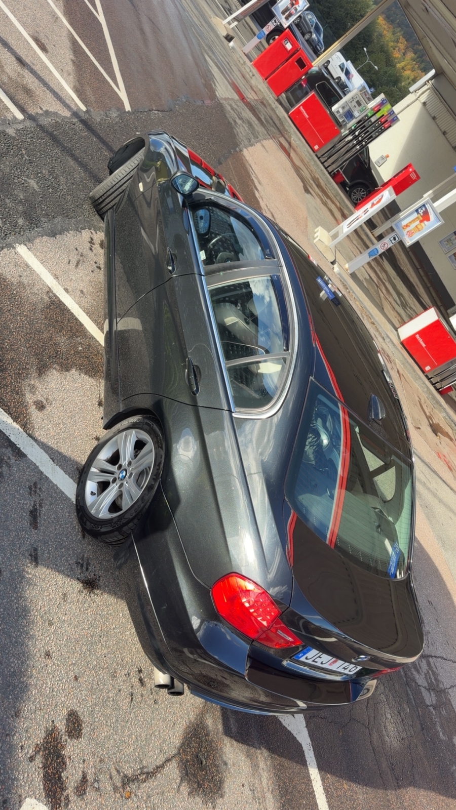 BMW 325i 2009, bild 5/10