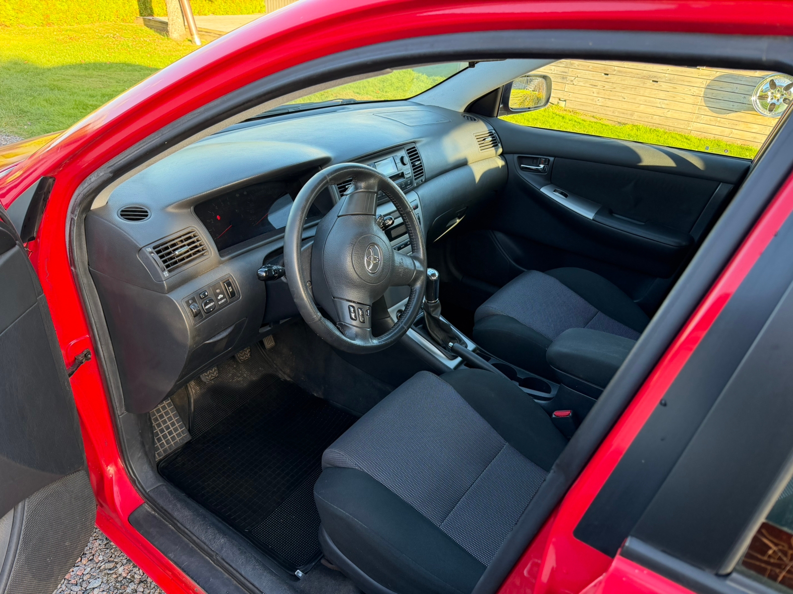 Toyota Corolla 1.6 2006, kuva 4/10