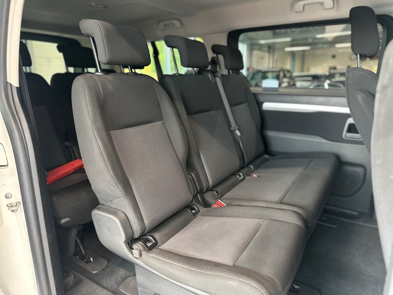 Peugeot Expert BlueHDi 115 S&S 2017, photo 10/10