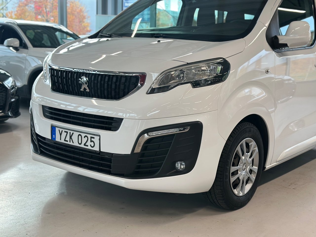 Peugeot Expert BlueHDi 115 S&S 2017, bild 4/10