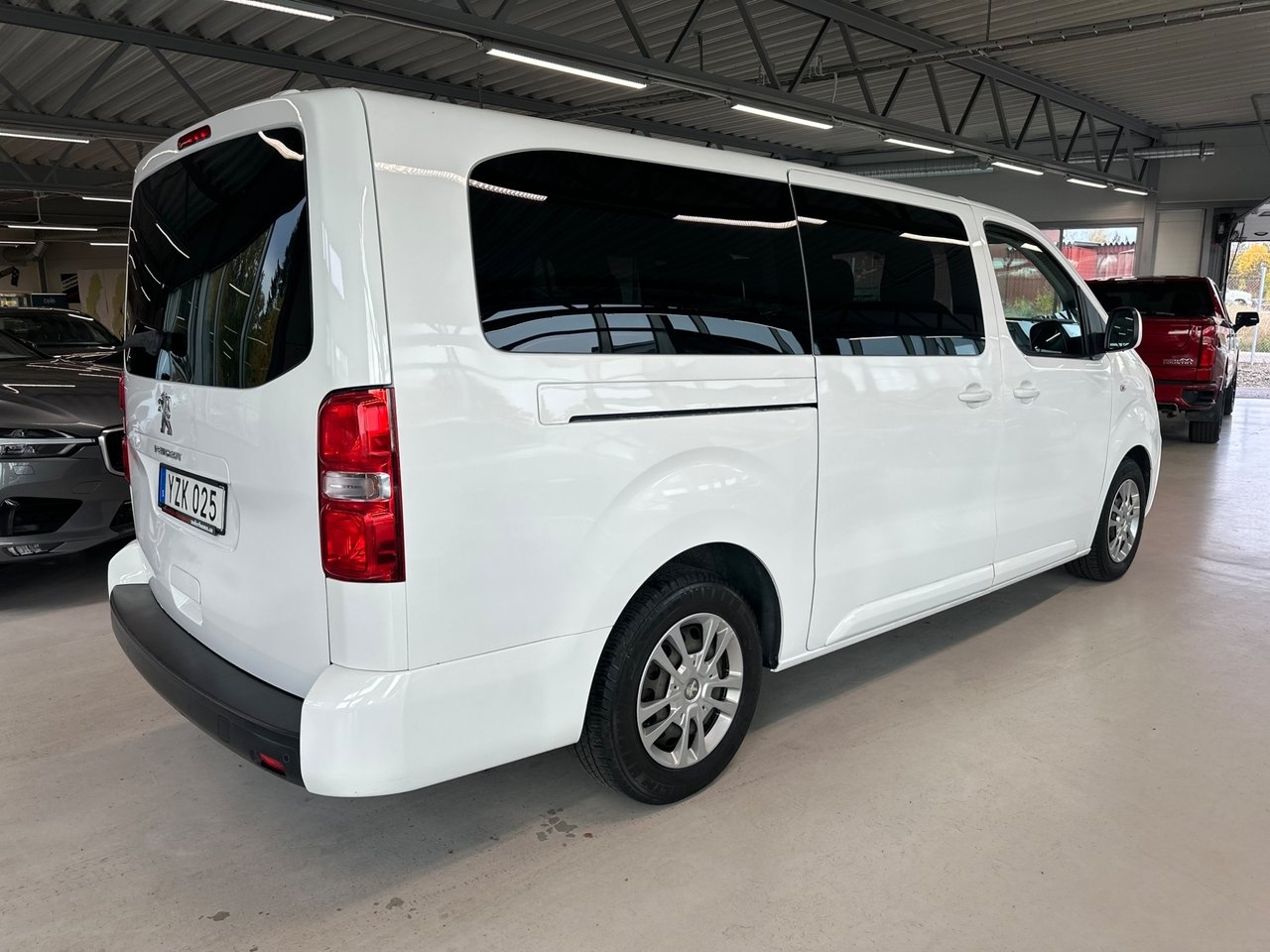 Peugeot Expert BlueHDi 115 S&S 2017, bild 7/10