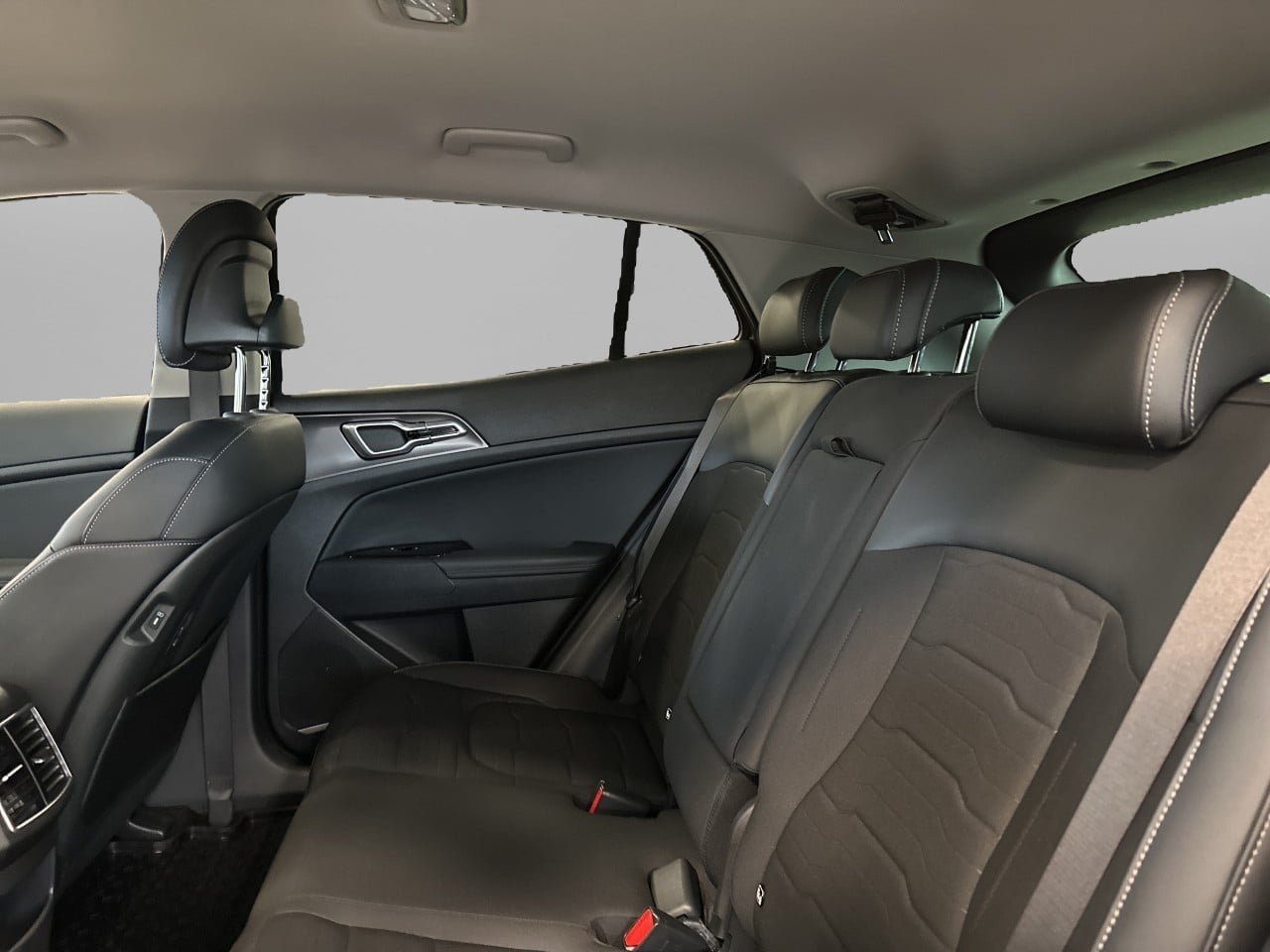 Kia Sportage 1.6 T-GDI Advance 2025, photo 9/10