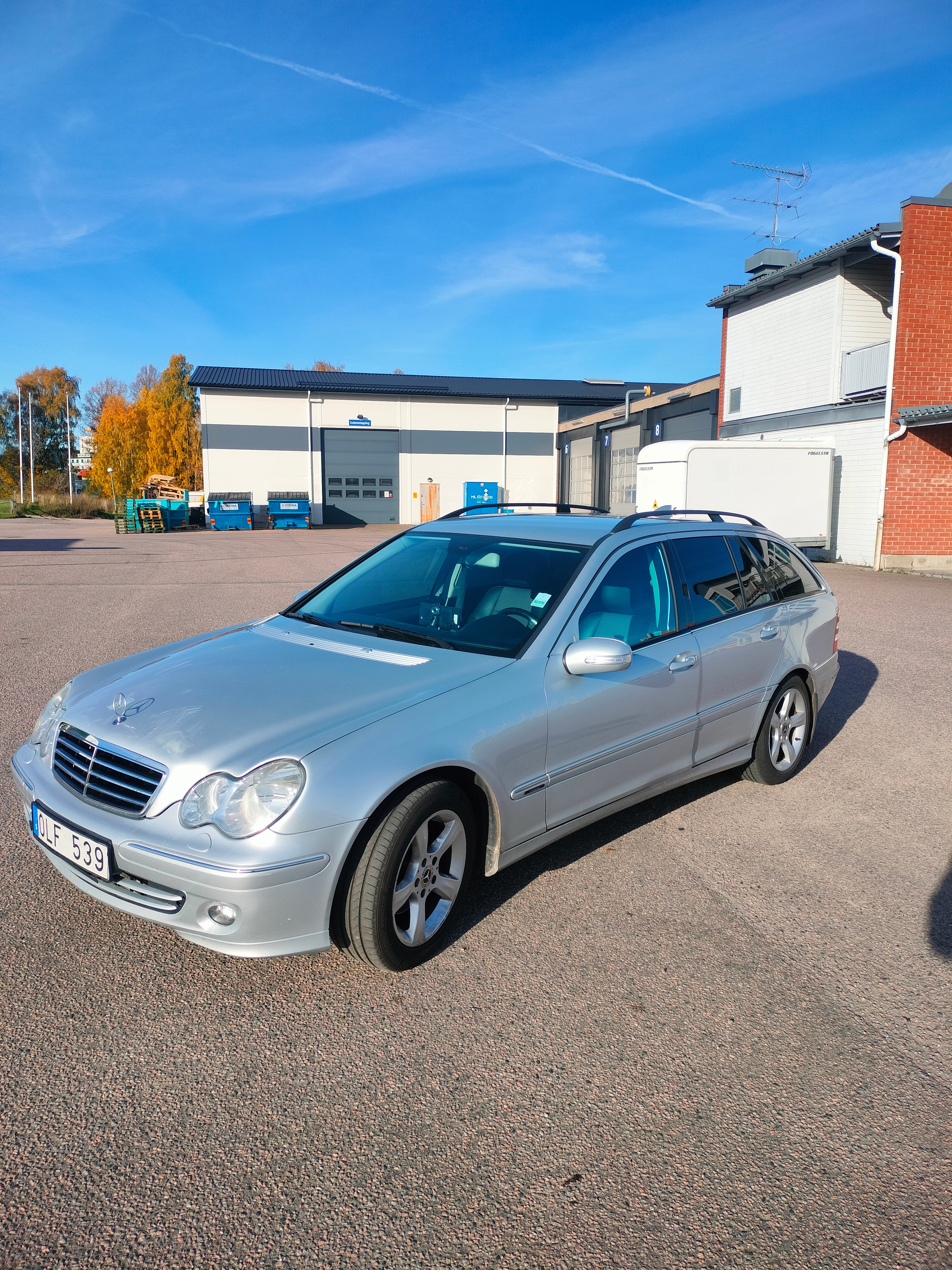 Mercedes-Benz C 200 Kompressor 2007, kuva 4/5
