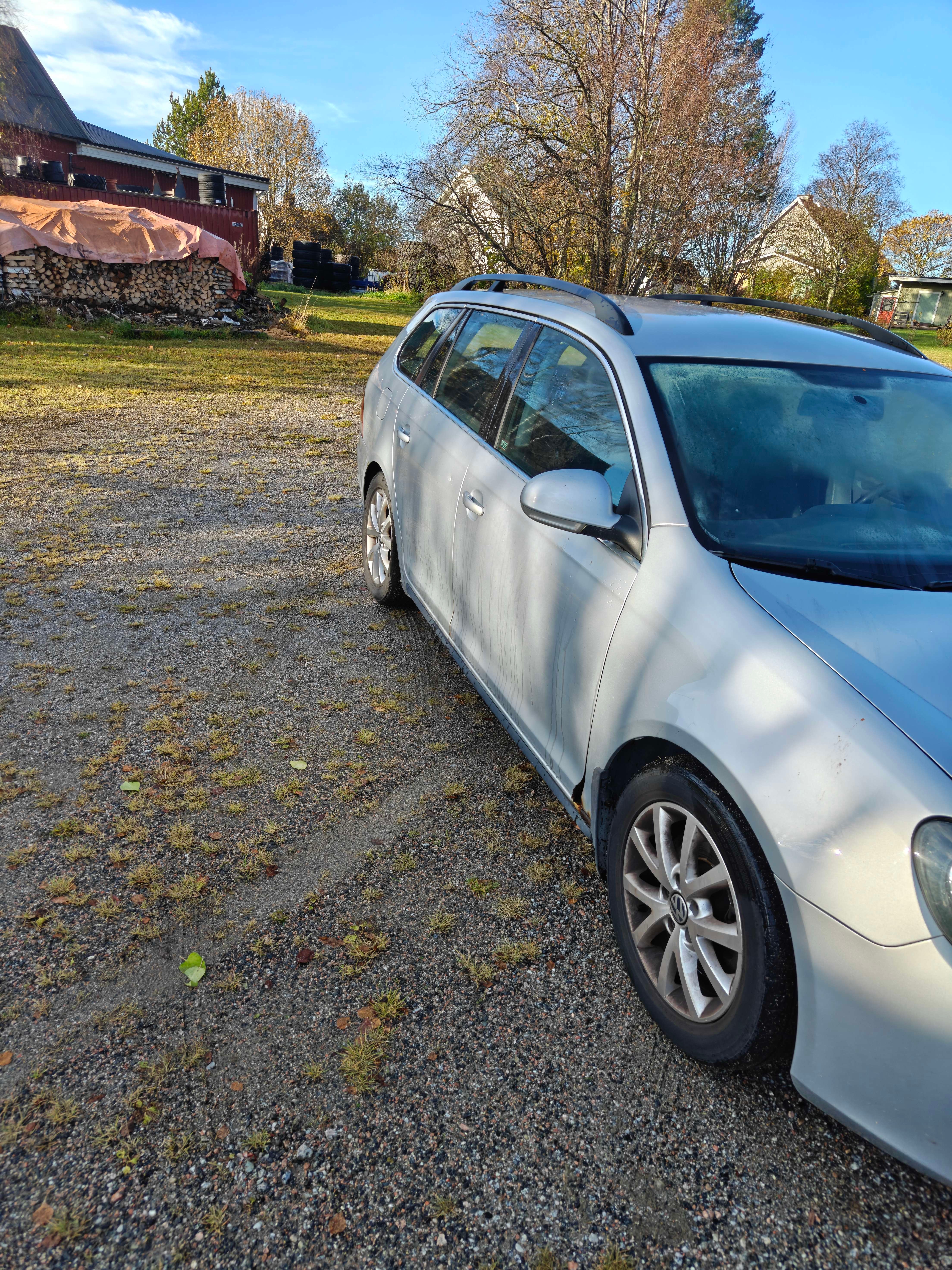 Volkswagen Golf 1.6 TDI 2013, bild 2/28