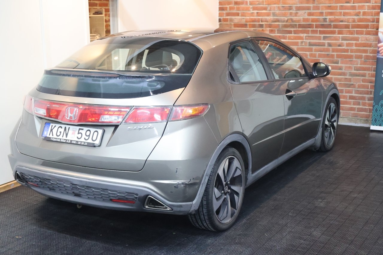 Honda Civic 1.8 Executive 2007, photo 6/10