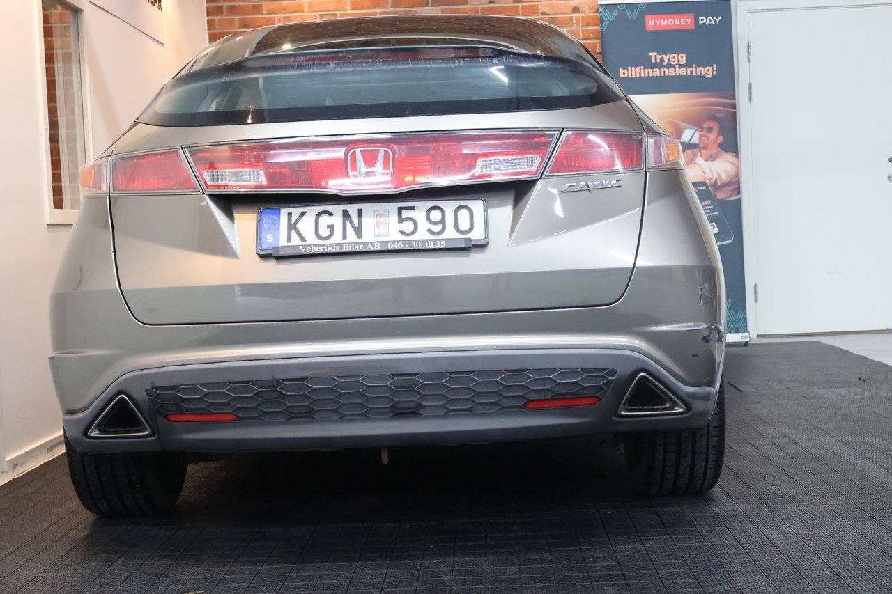 Honda Civic 1.8 Executive 2007, photo 5/10
