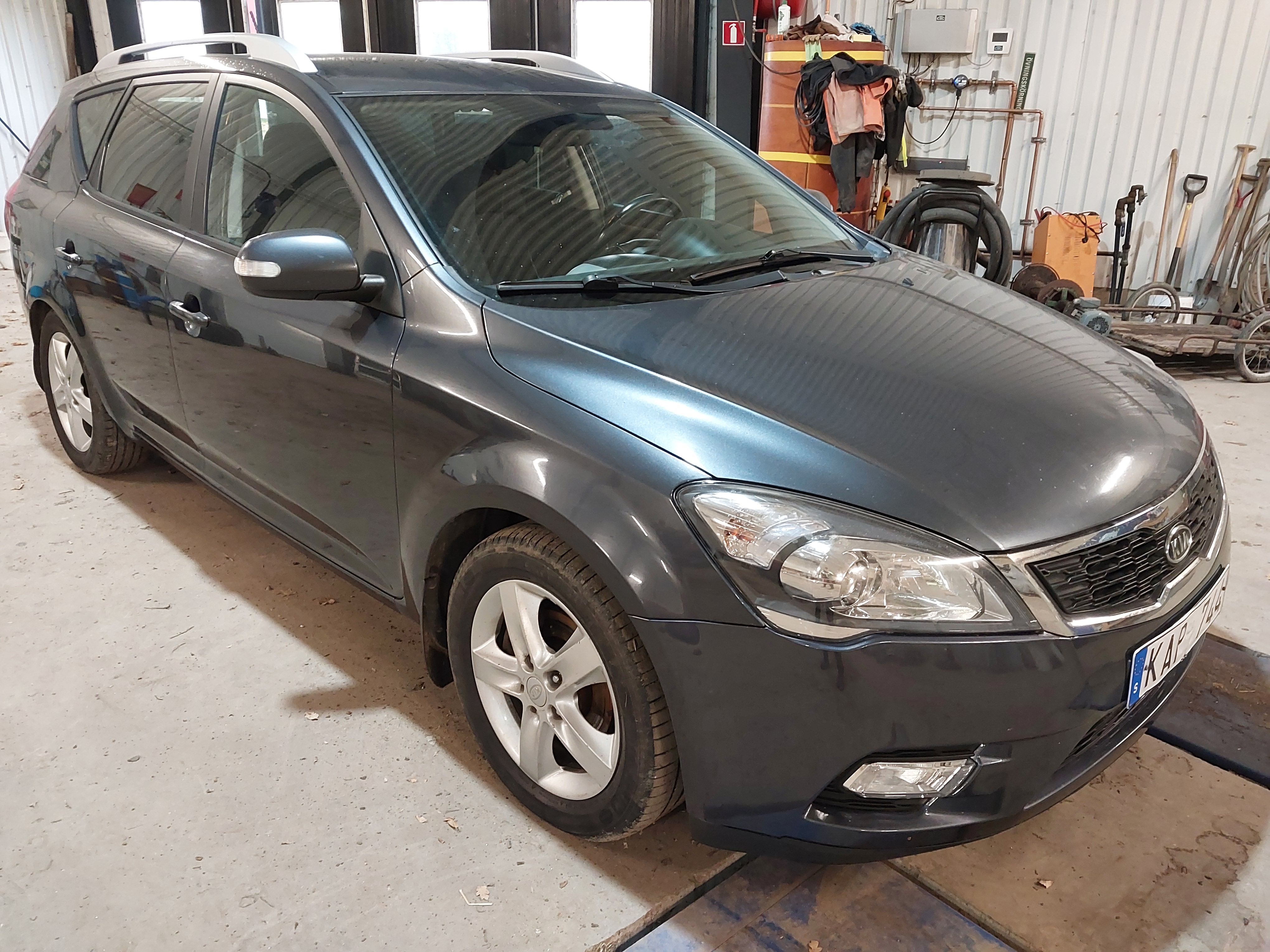 Kia Ceed 1.6 CRDi 115 2010, bild 7/7