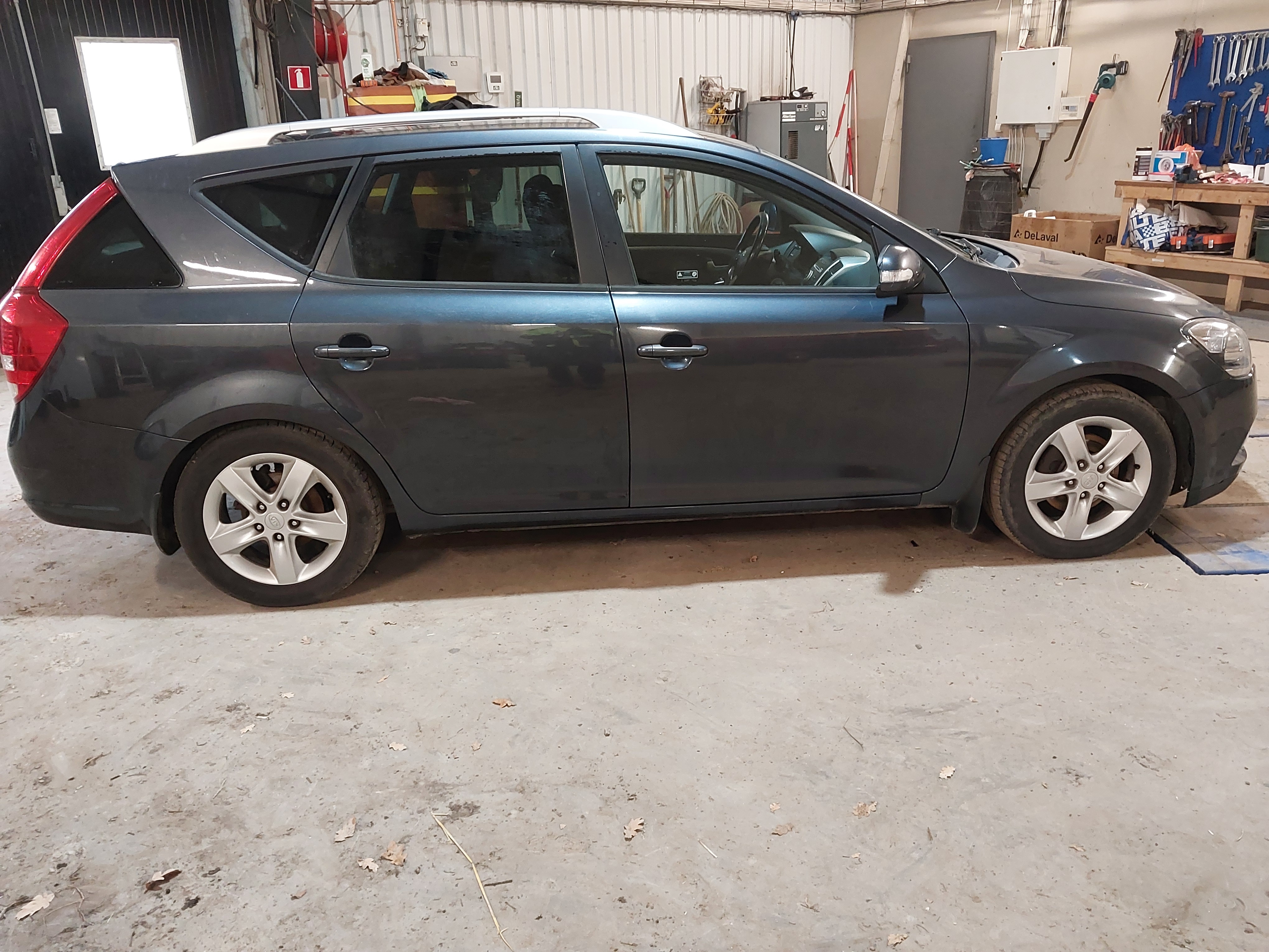 Kia Ceed 1.6 CRDi 115 2010, bild 5/7