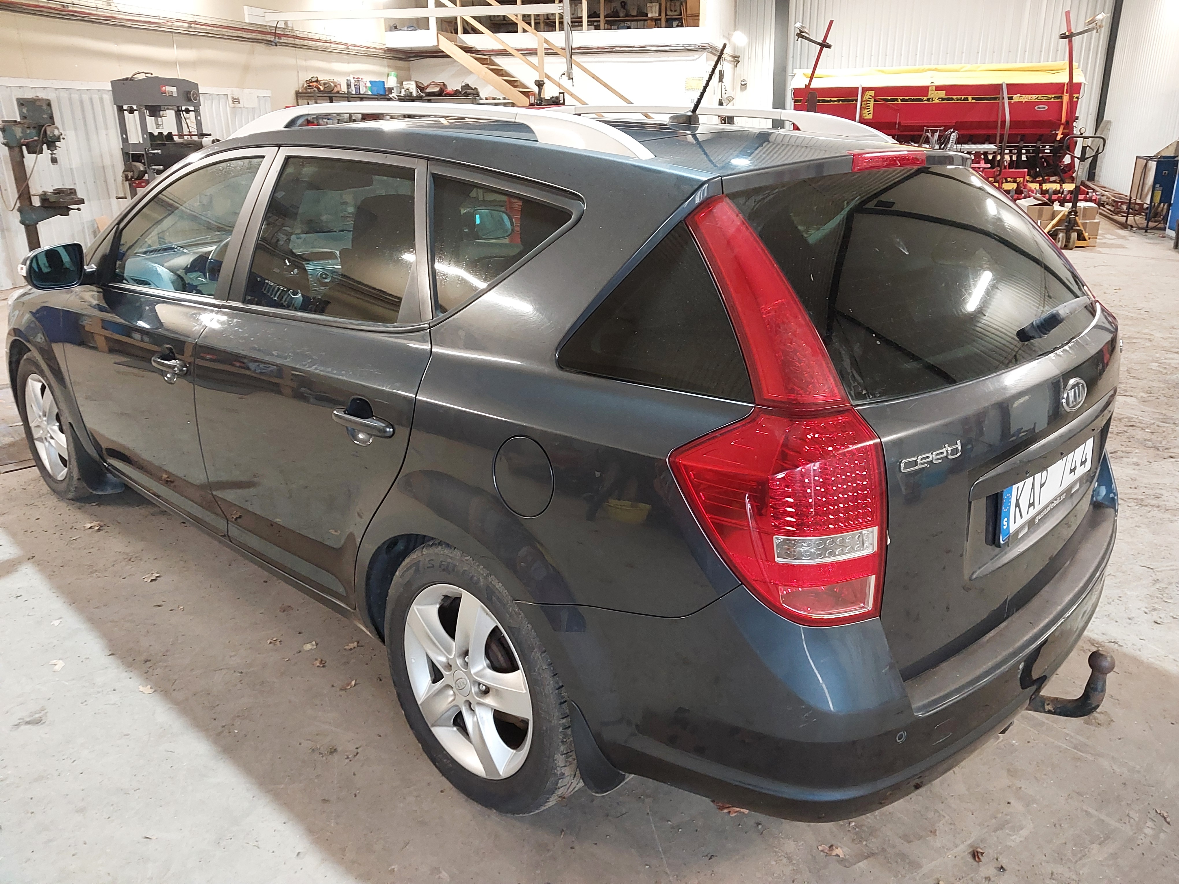 Kia Ceed 1.6 CRDi 115 2010, bild 3/7