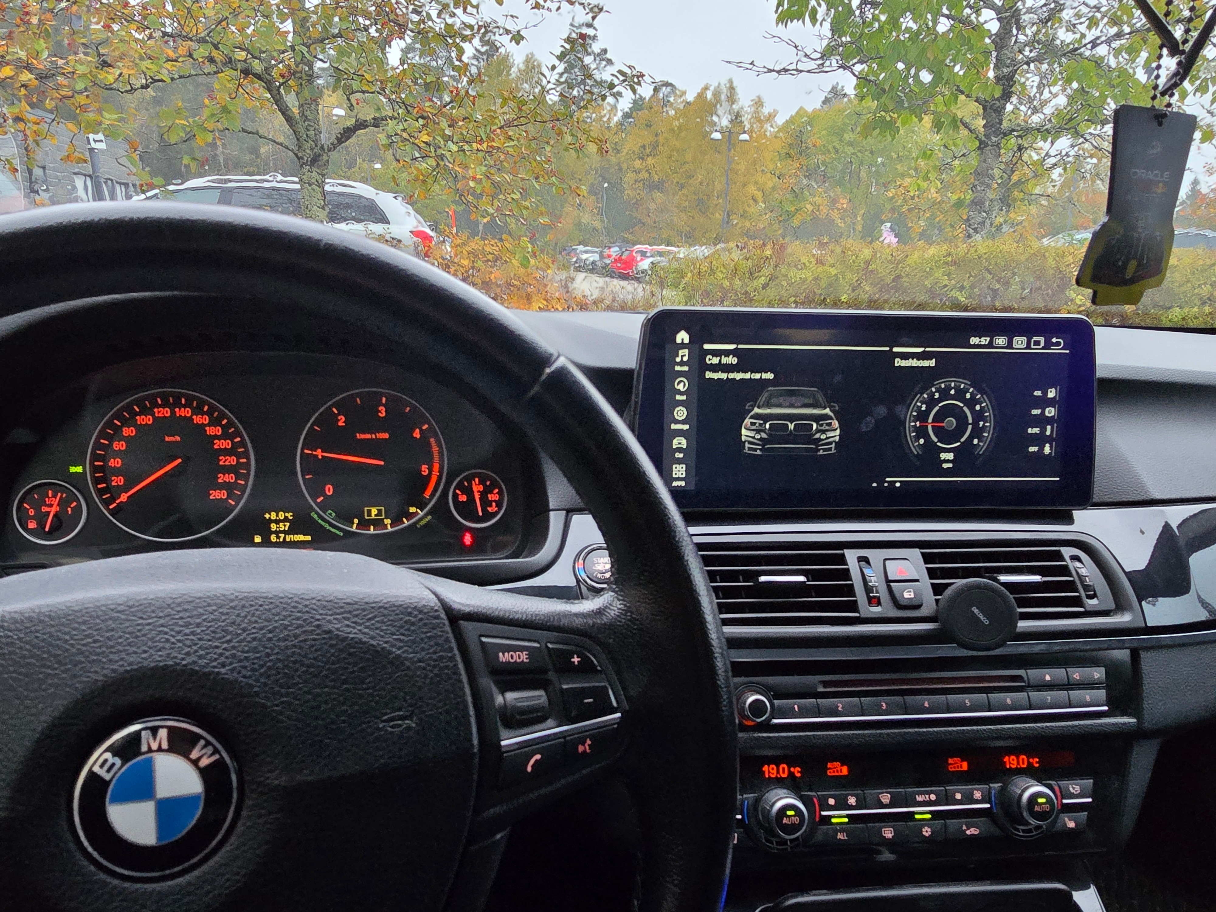 BMW 520d 2011, bild 6/6