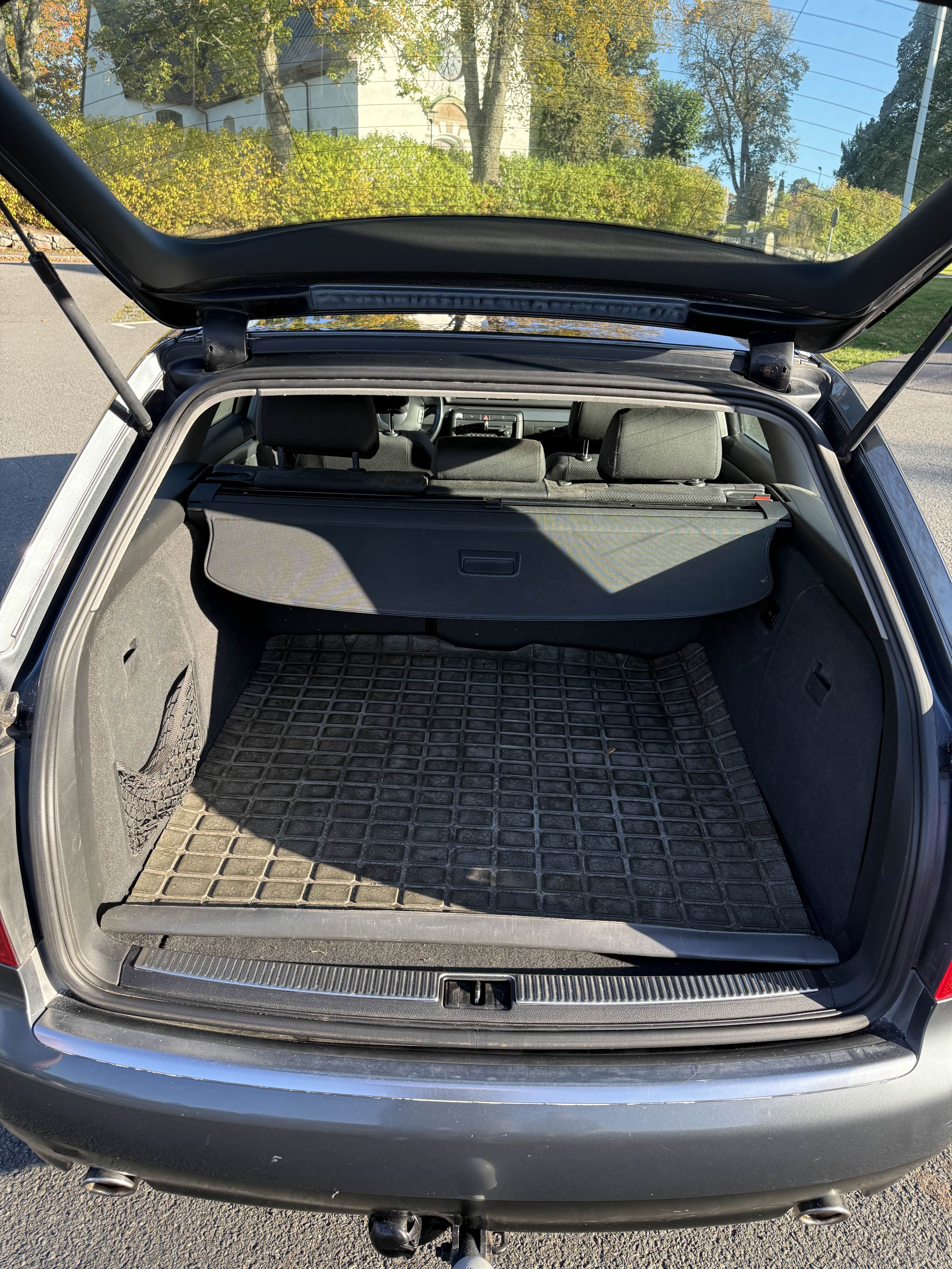 Audi A4 2.4 2004, bild 5/10