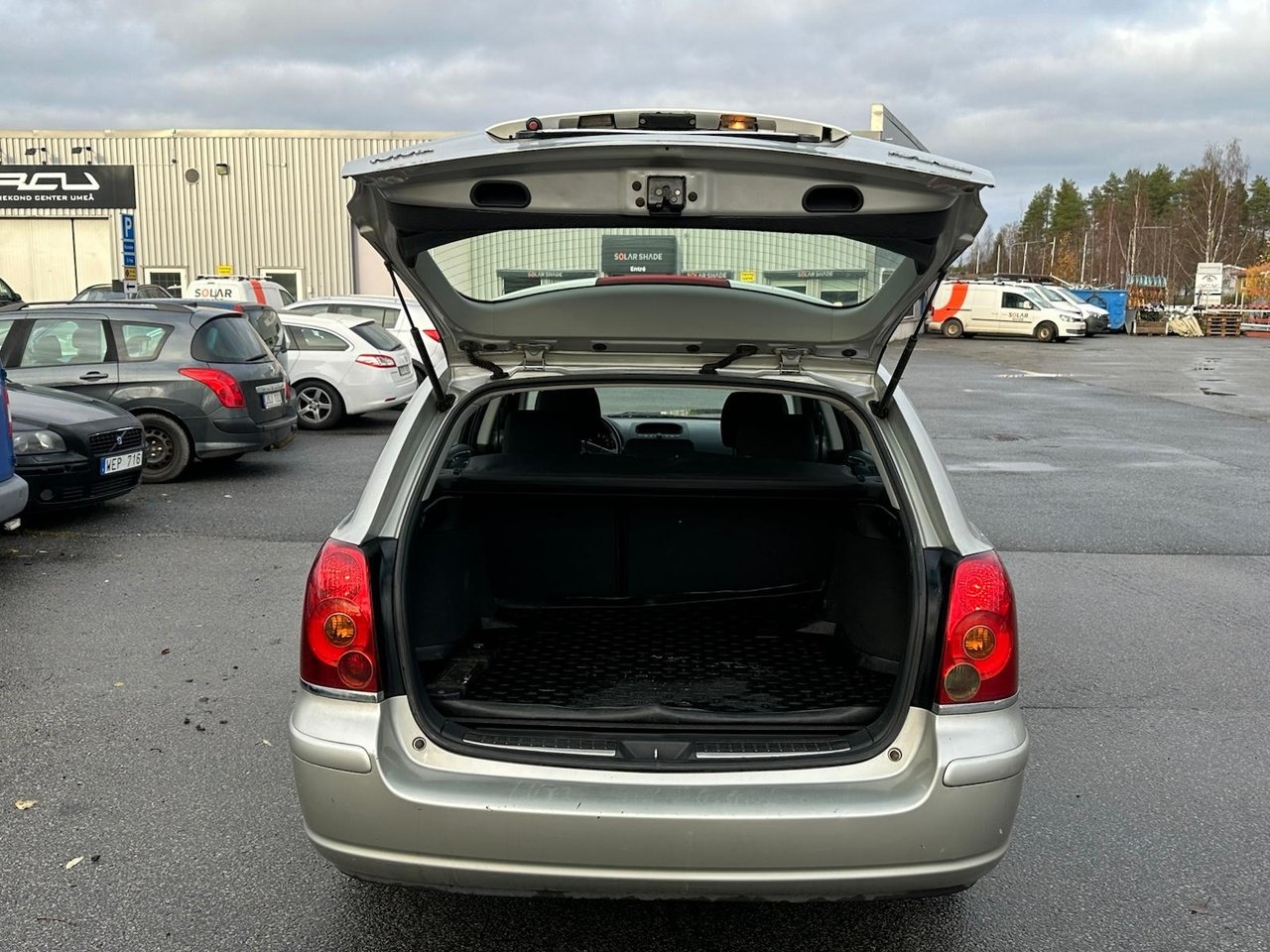 Toyota Avensis 2.0 2005, bild 7/10