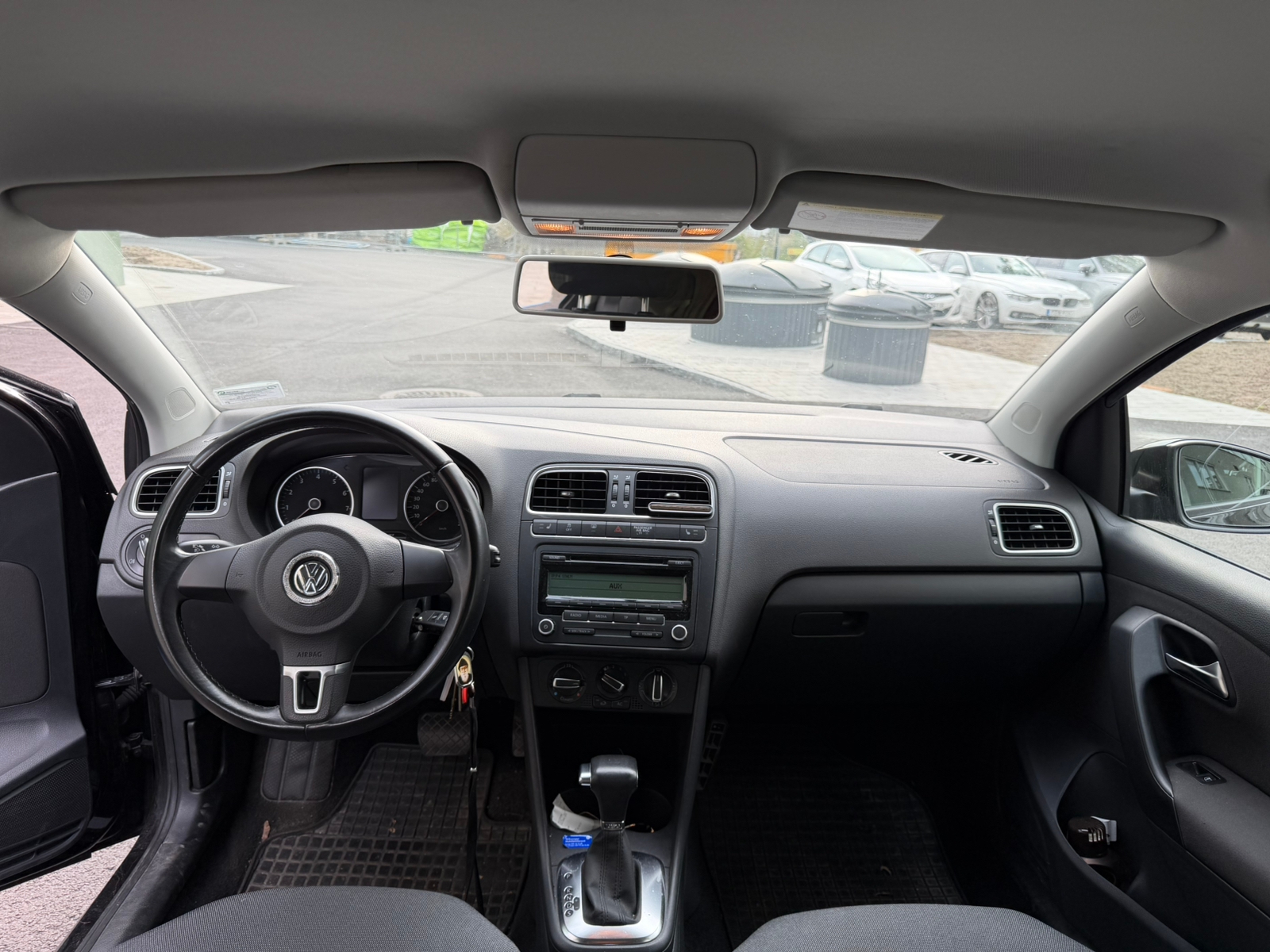 Volkswagen Polo 1.4 2010, bild 6/10