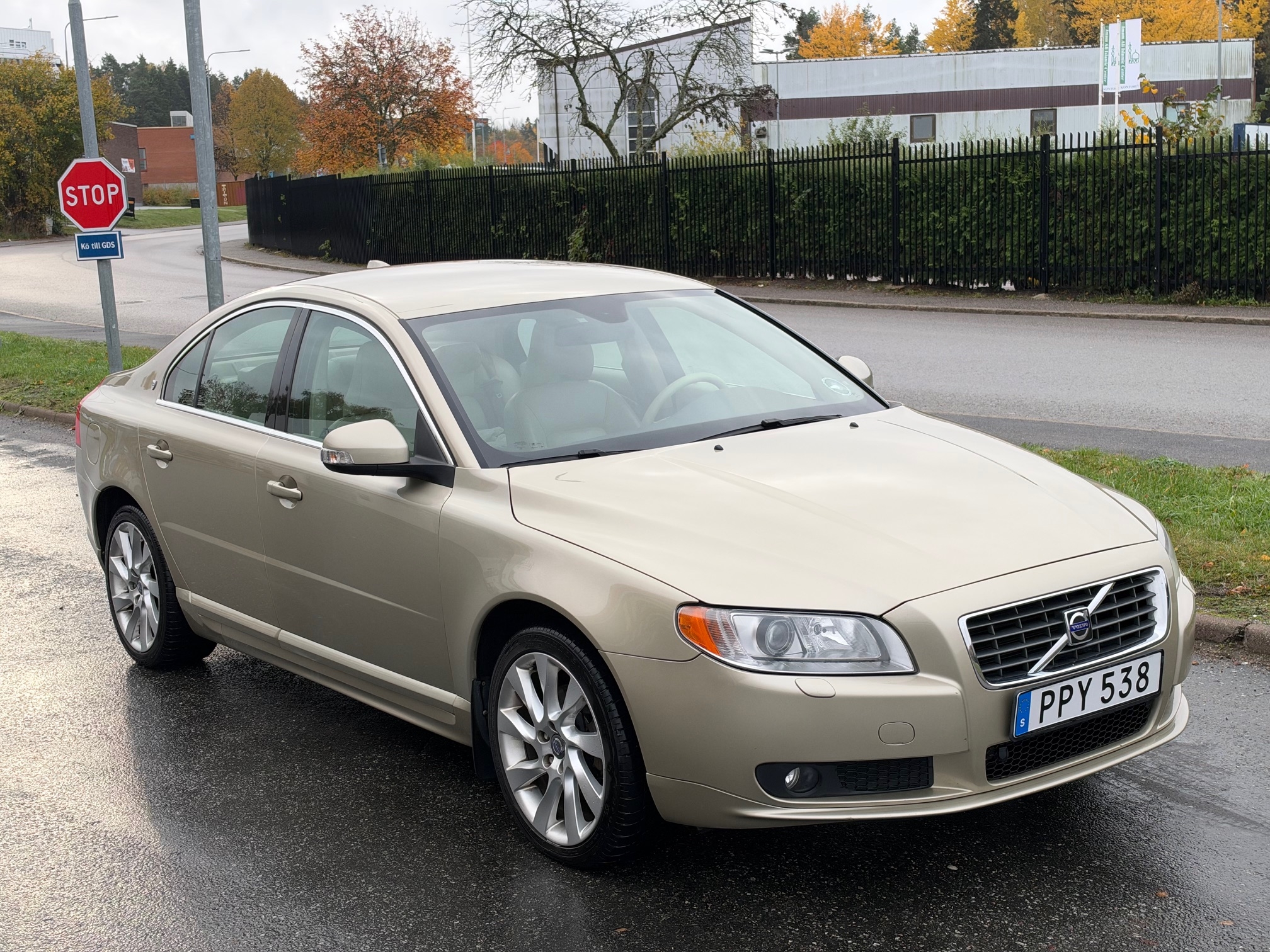 Volvo S80