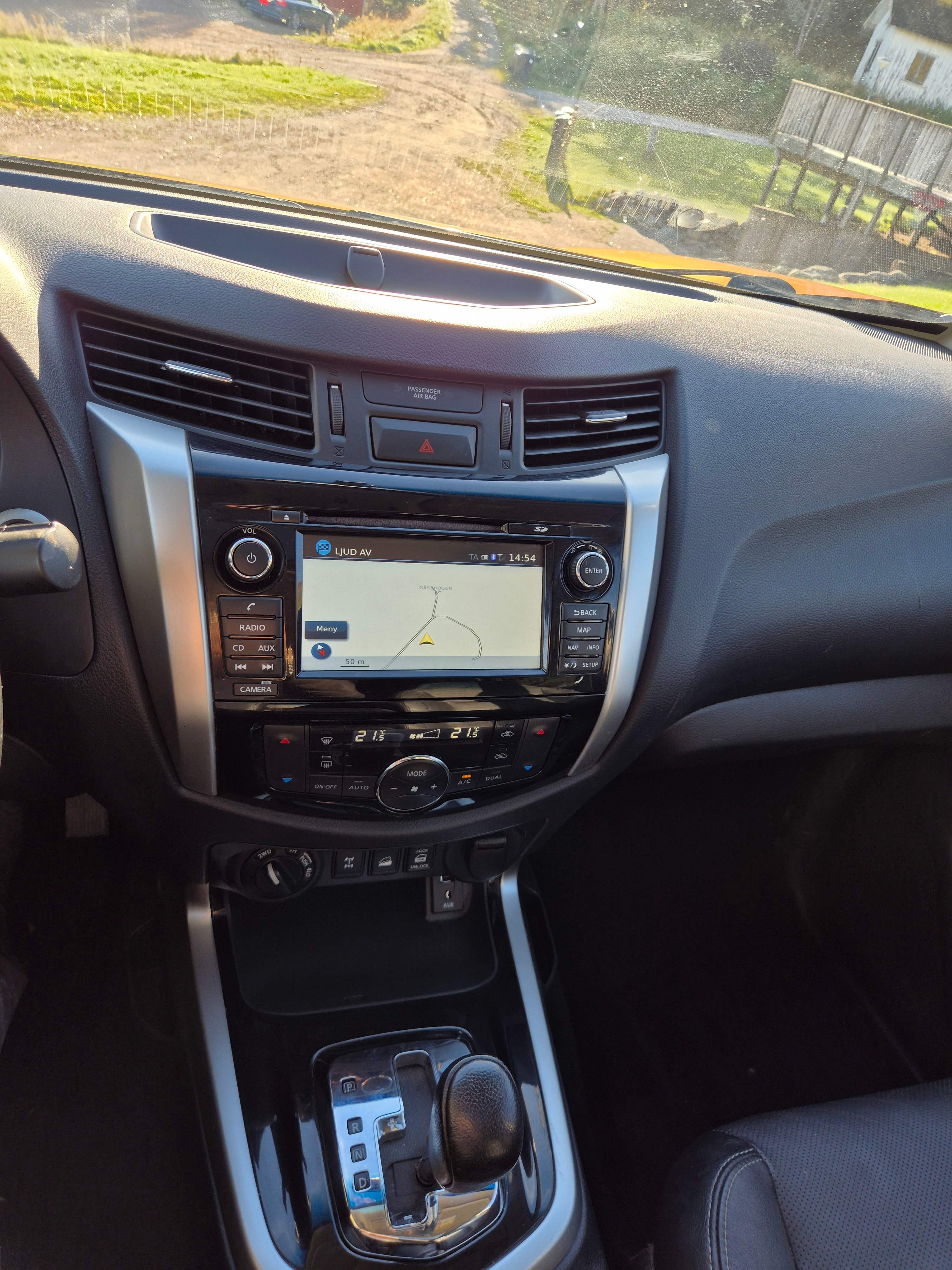 Nissan Navara 2.3 dCi 2018, photo 10/11