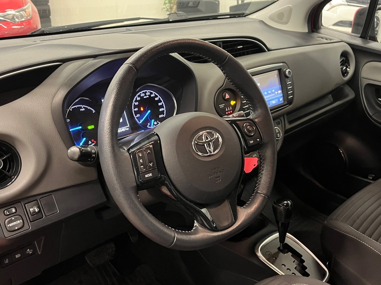 Toyota Yaris 1.5 Hybrid Active 2019, kuva 10/10