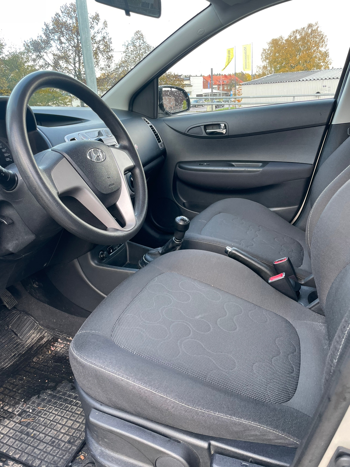 Hyundai i20 1.2 2011, kuva 6/9