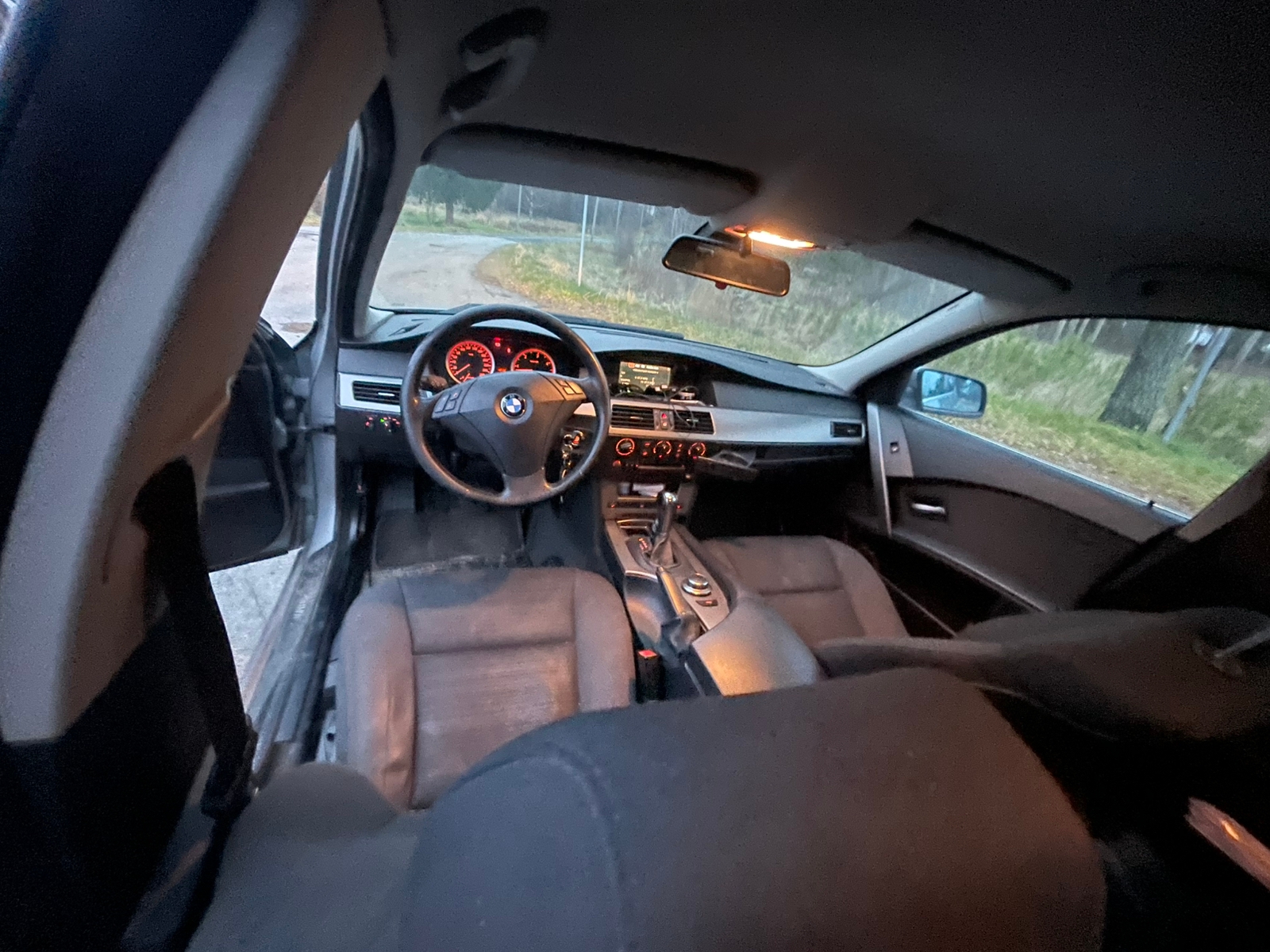 BMW 520d 2007, kuva 8/9