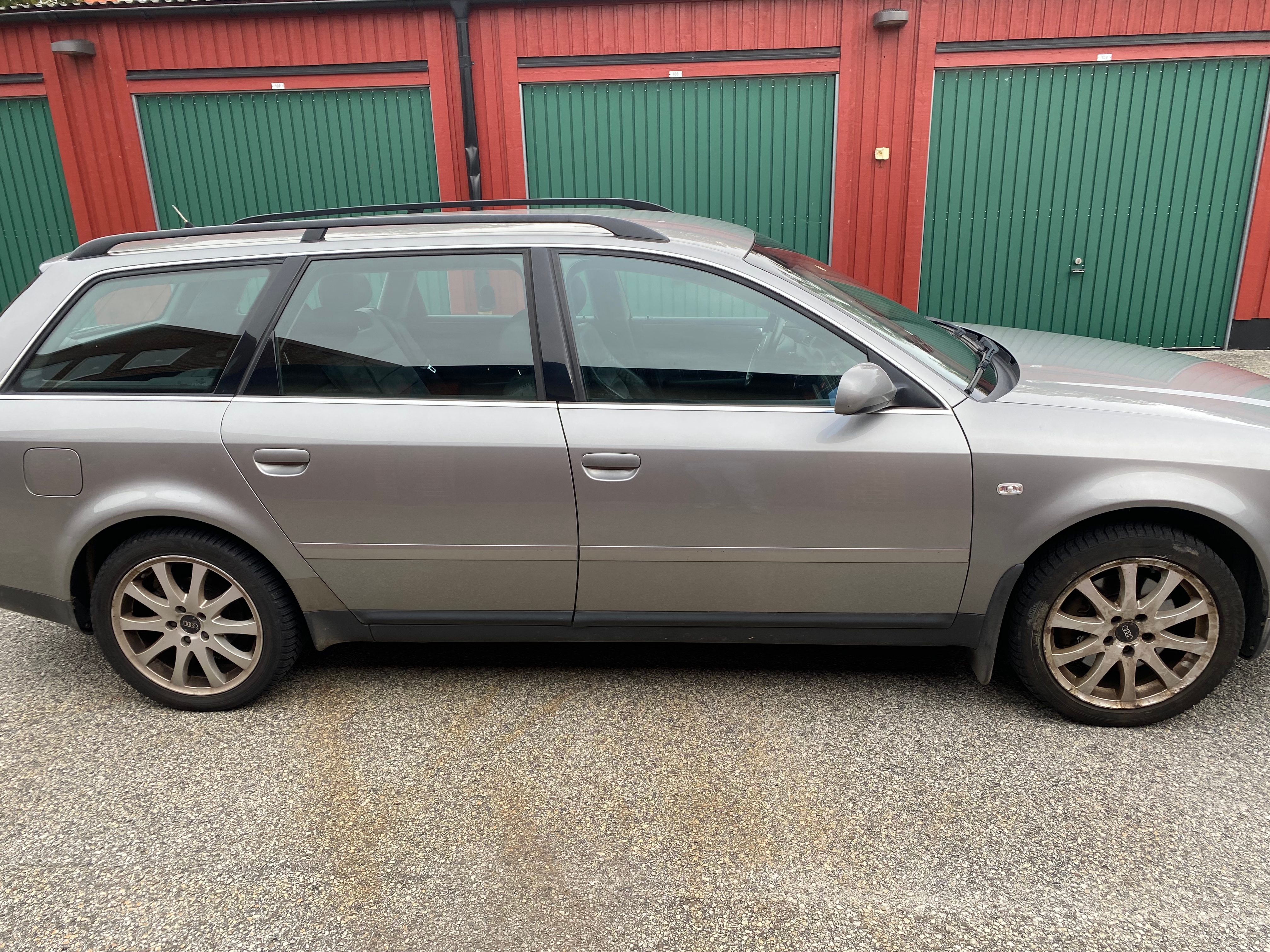 Audi A6 2.4 2002, bild 4/10