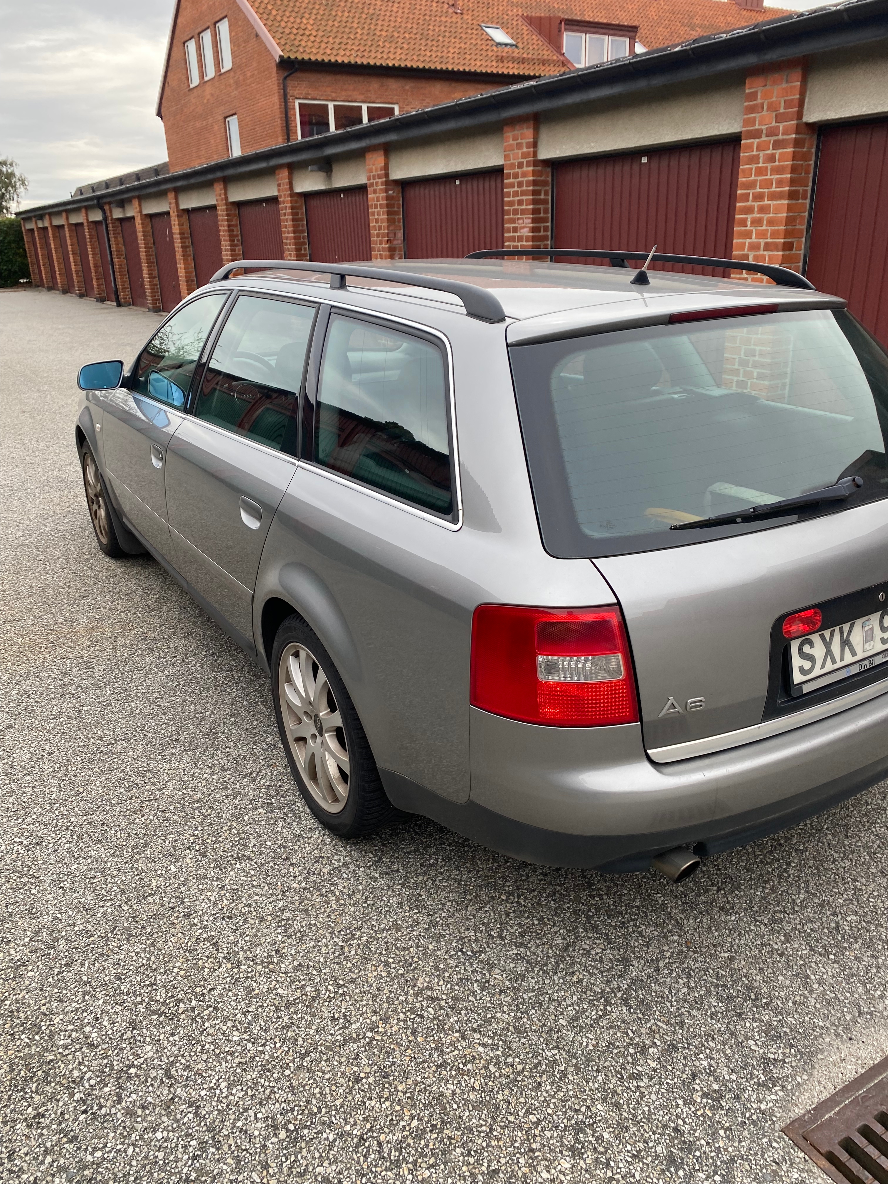 Audi A6 2.4 2002, bild 7/10