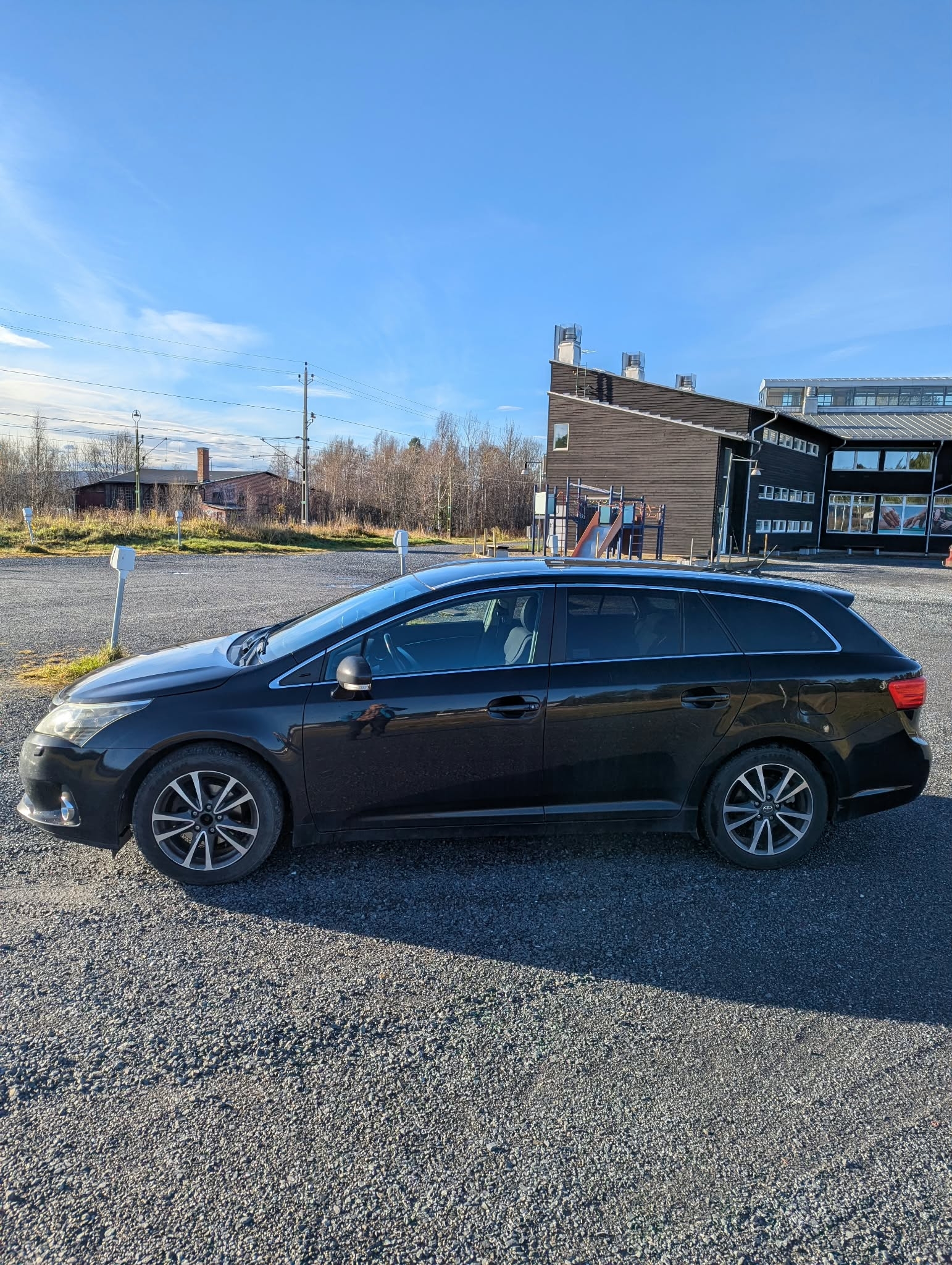 Toyota Avensis 2.0 D-4D 2013, bild 5/10