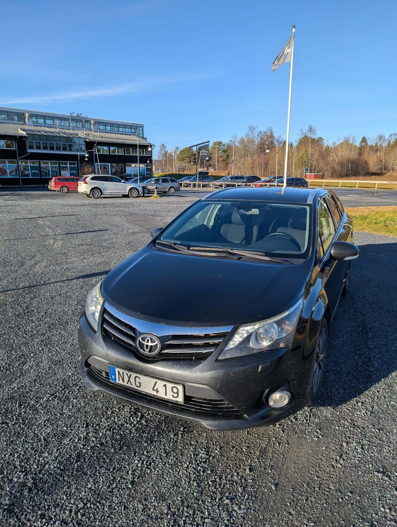 Toyota Avensis 2.0 D-4D 2013, bild 4/10