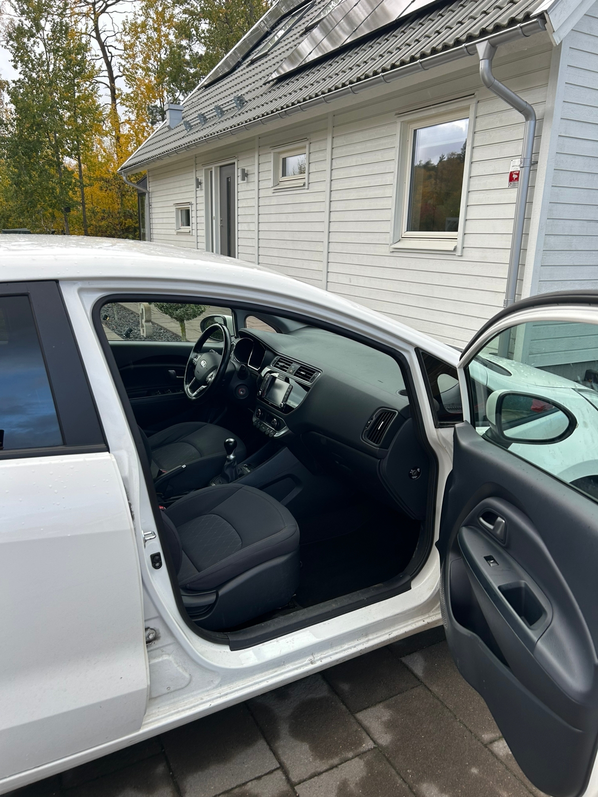 Kia Rio 1.2 2016, photo 6/10
