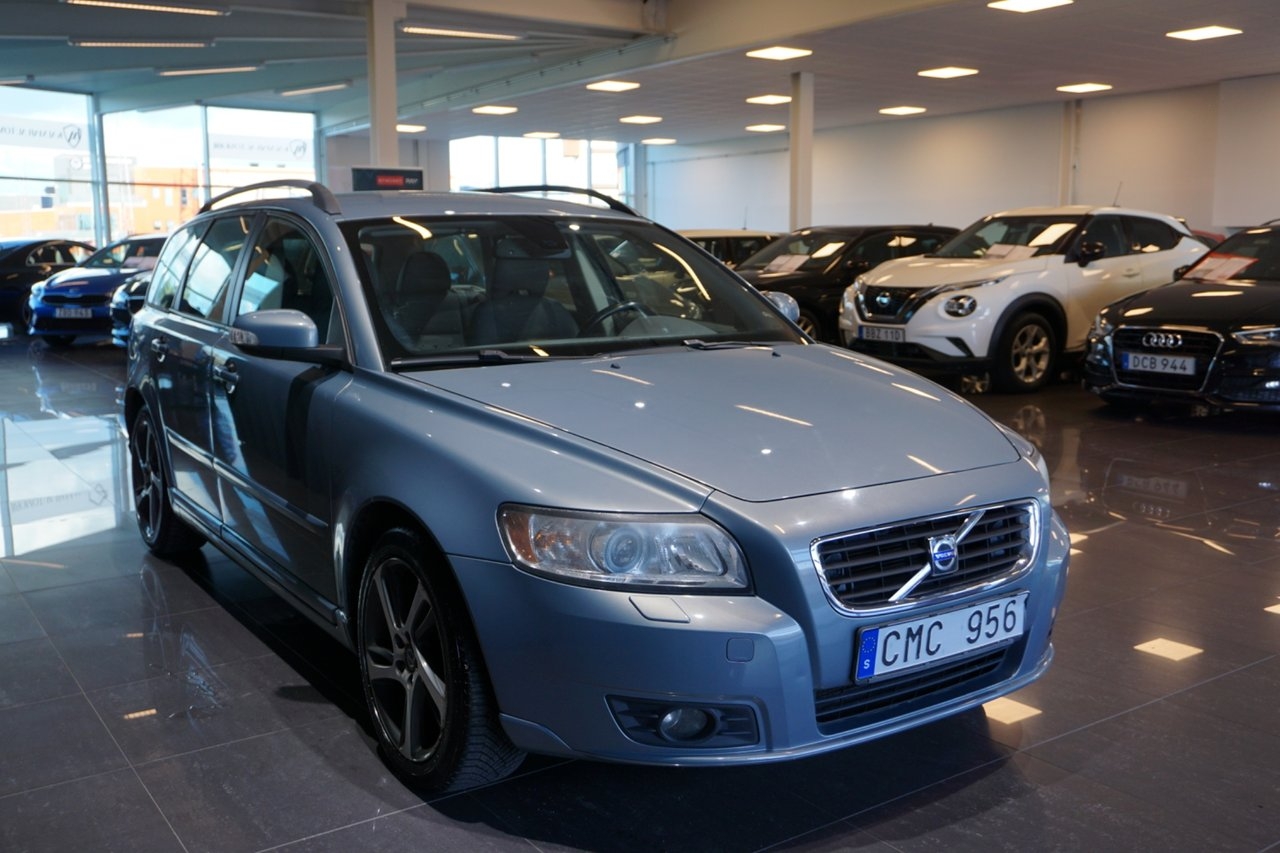 Volvo V50 1.8 Momentum 2009, bild 5/10