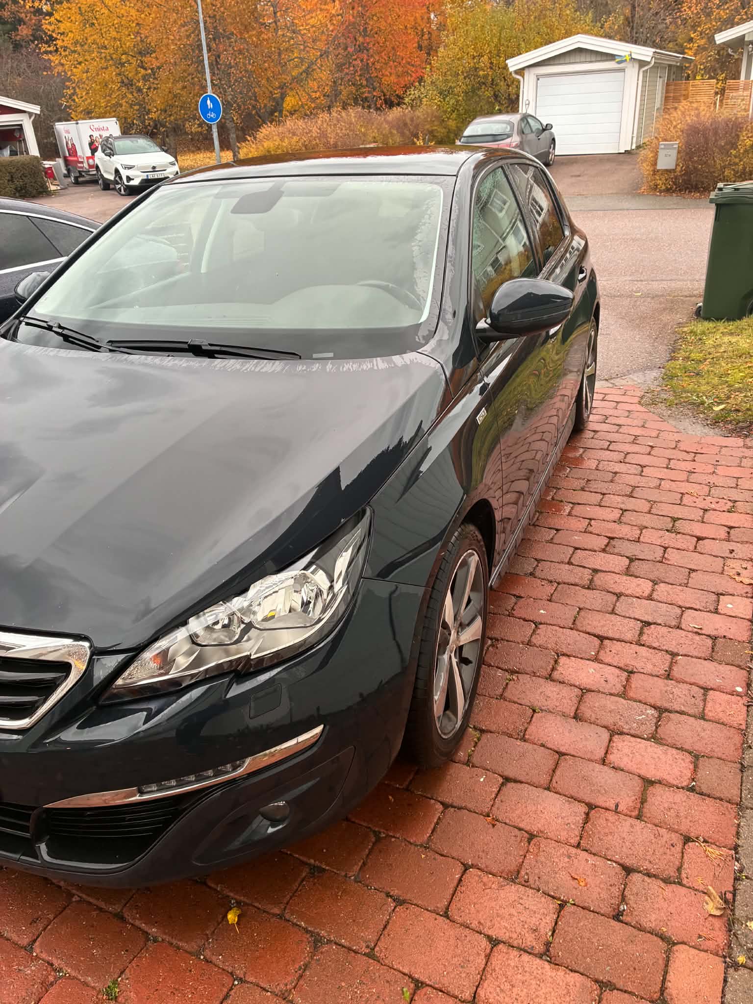 Peugeot 308 2017, bild 2/10