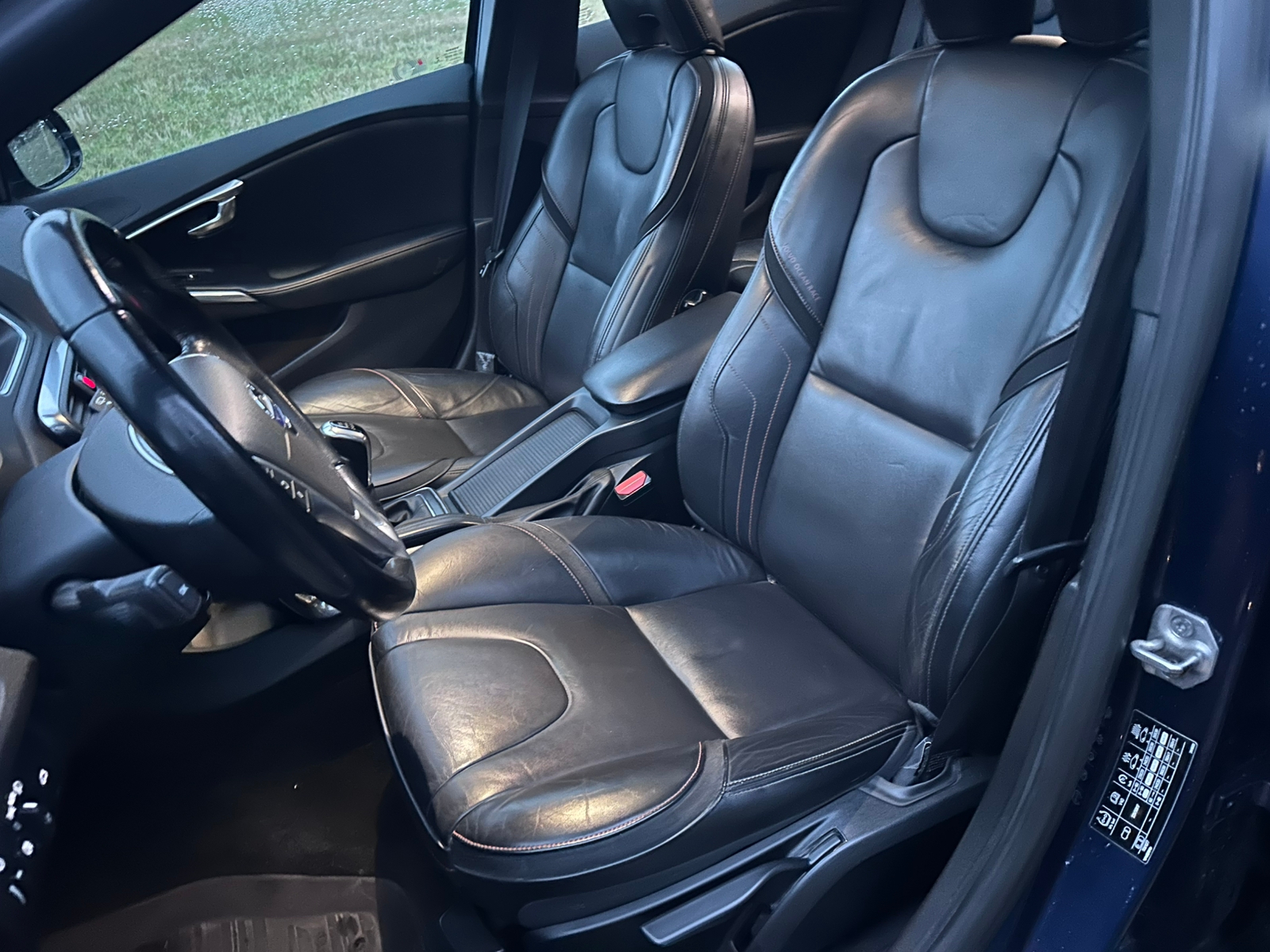 Volvo V40 Cross Country D3 Ocean Race 2015, bild 7/10