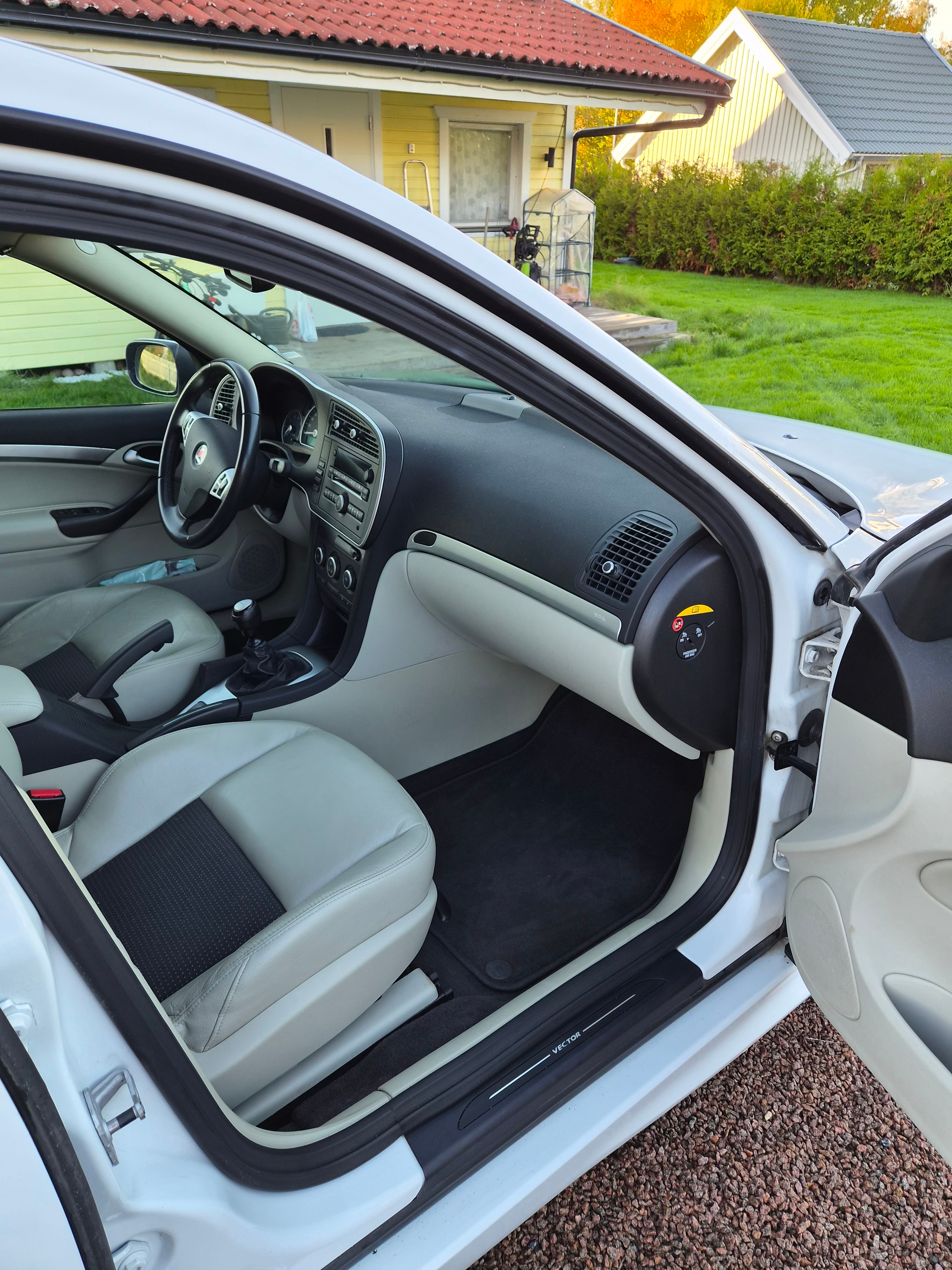 Saab 9-3 Biopower 2010, bild 5/10