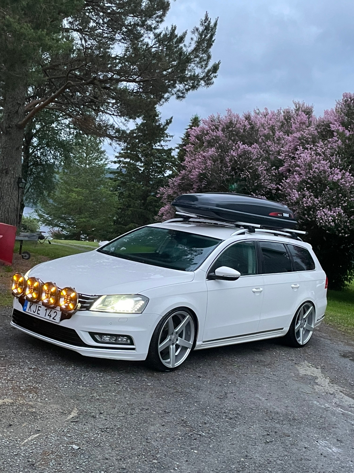 Volkswagen Passat 2.0 TDI R-Line 2014, bild 2/9