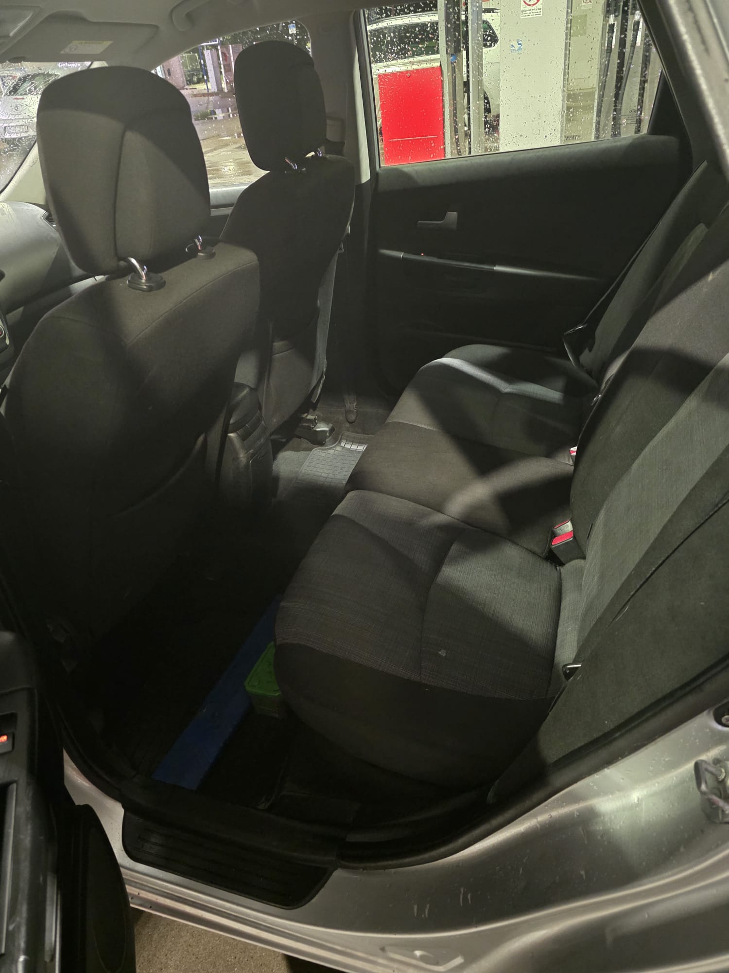 Kia Ceed 1.6 CRDi 128 2011, kuva 8/9